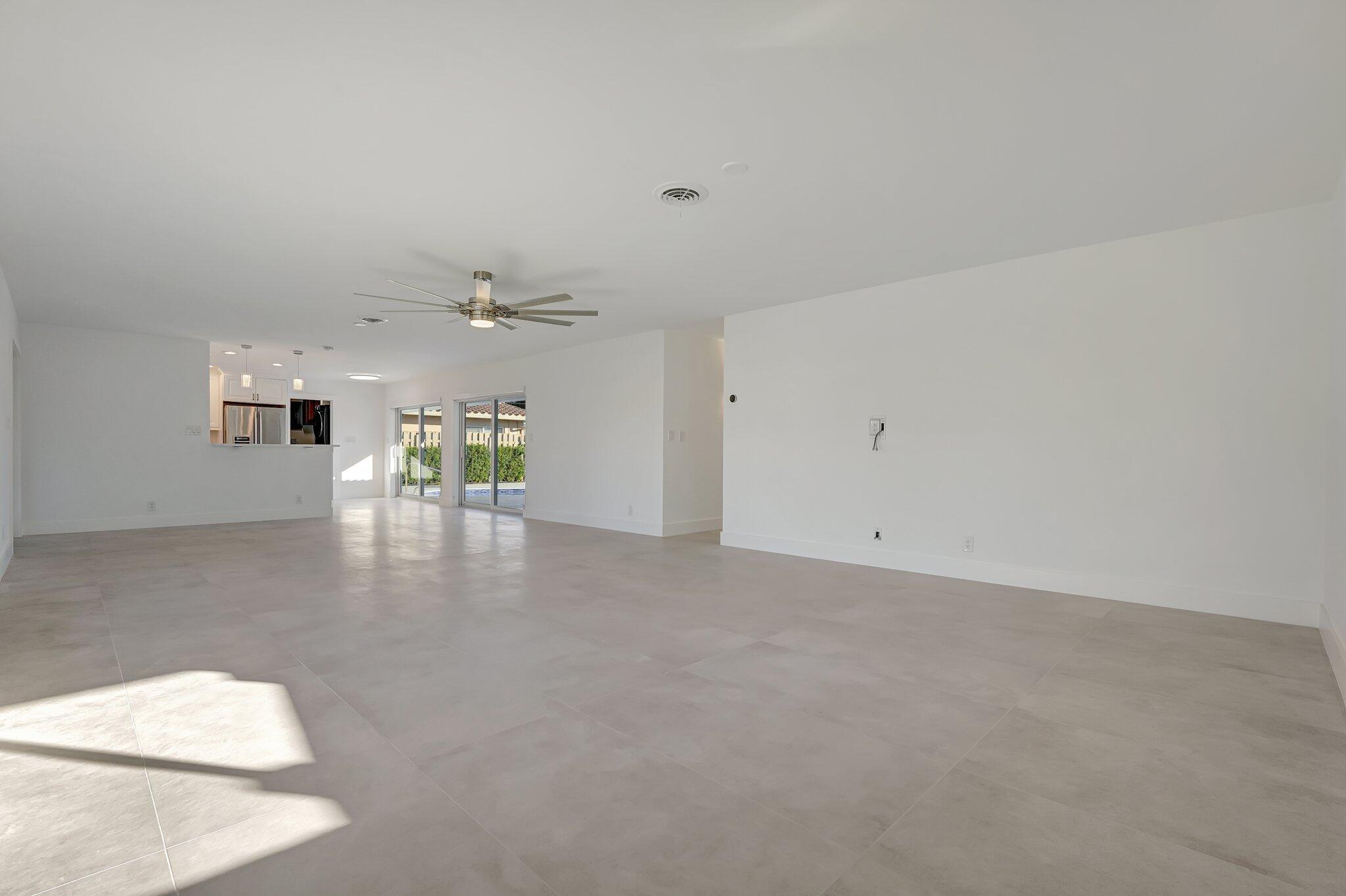 CORAL RIDGE ISLES - Residential