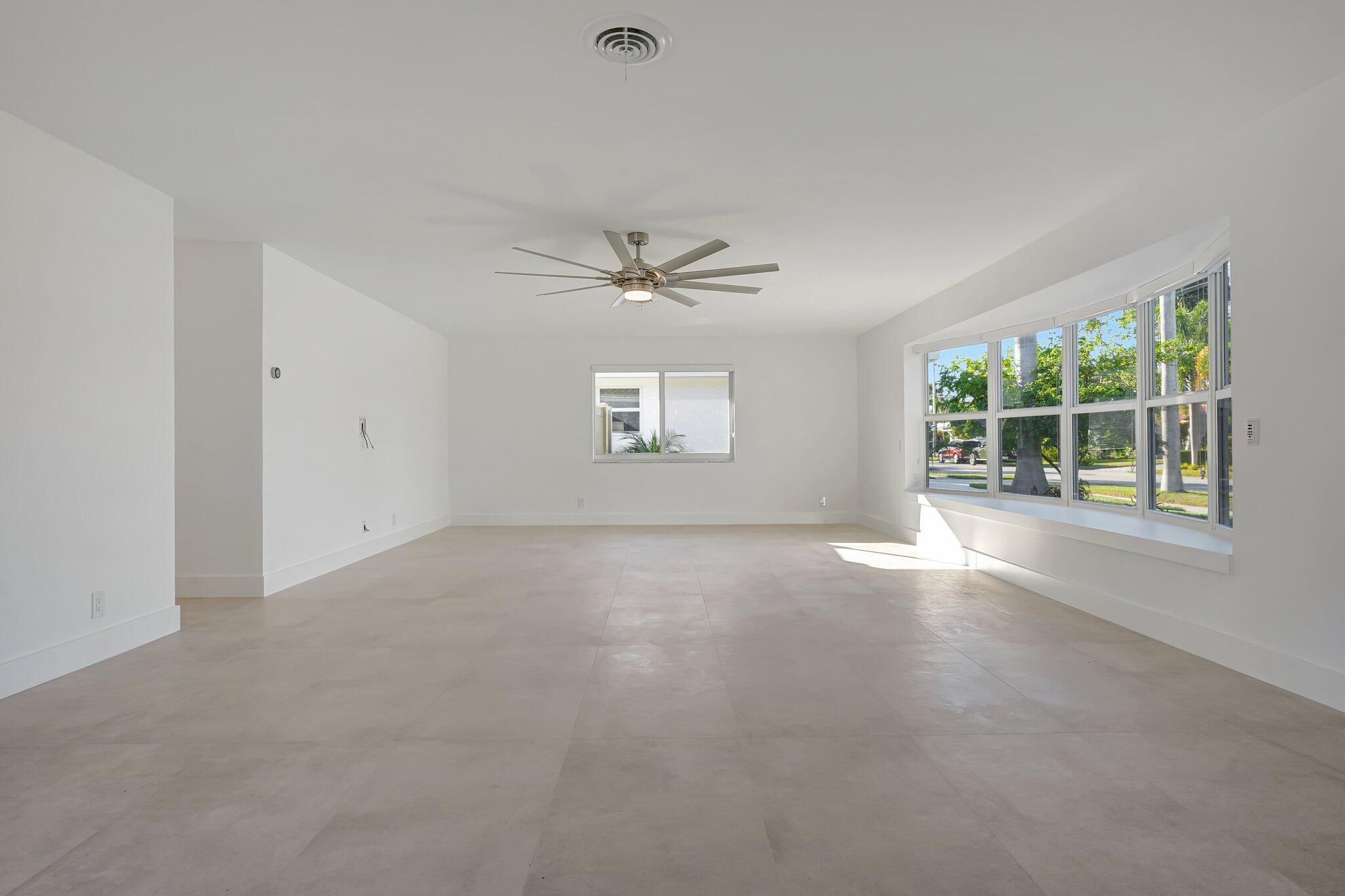 CORAL RIDGE ISLES - Residential