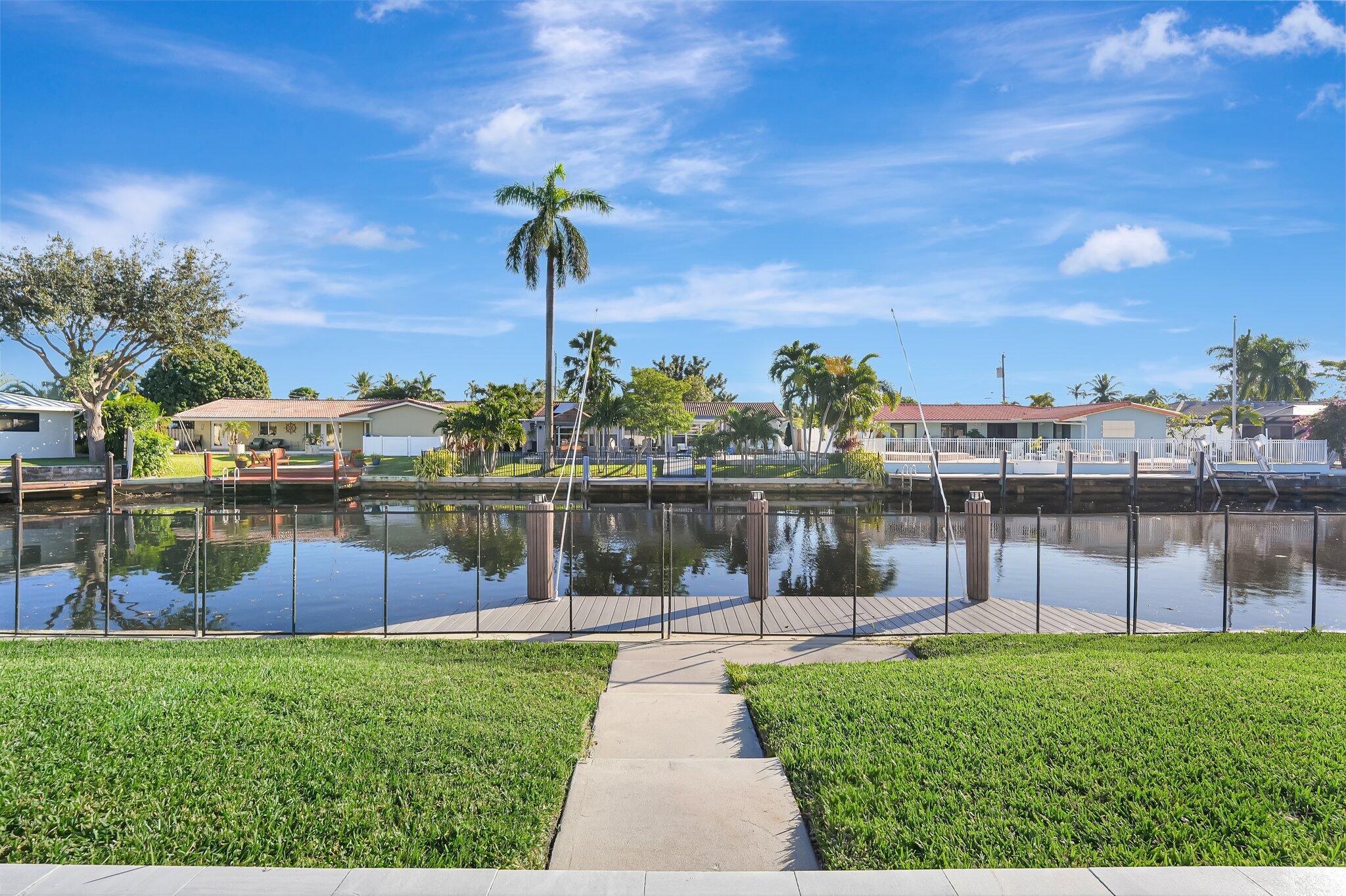 CORAL RIDGE ISLES - Residential