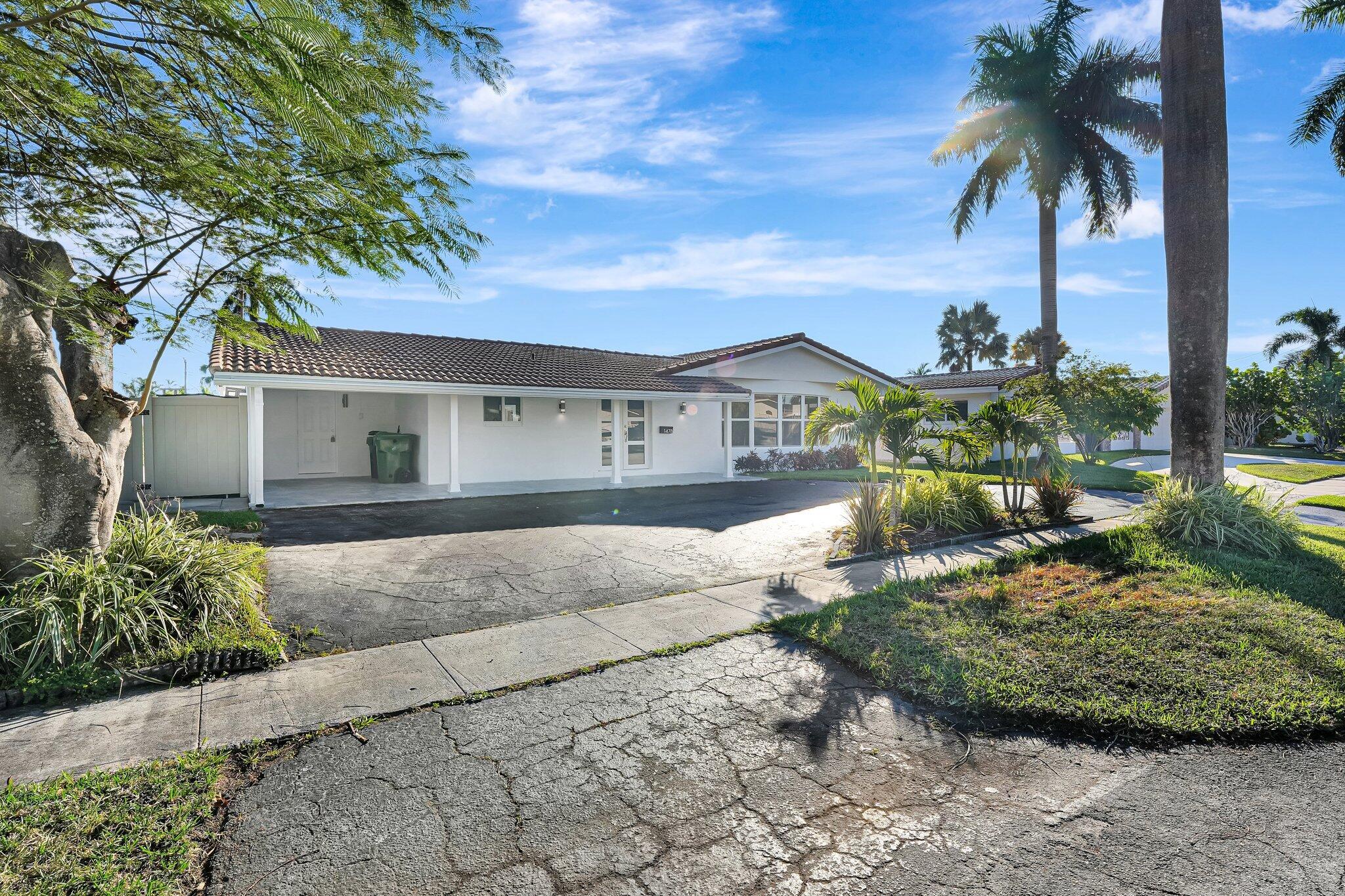 CORAL RIDGE ISLES - Residential