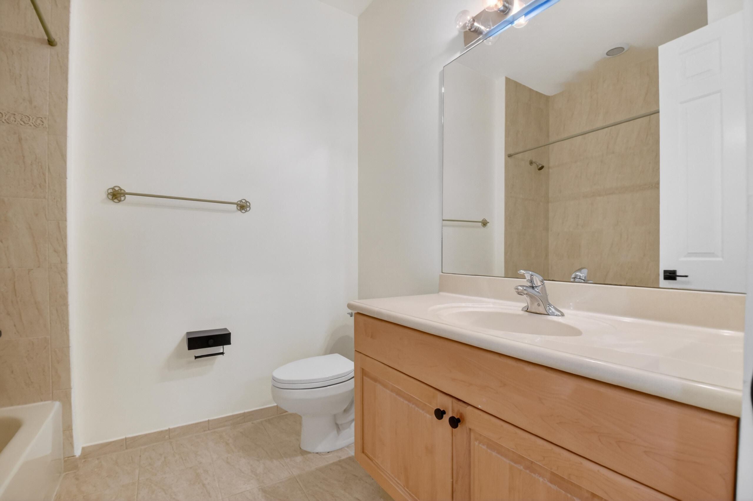 BELLA VERDE CONDO - Residential