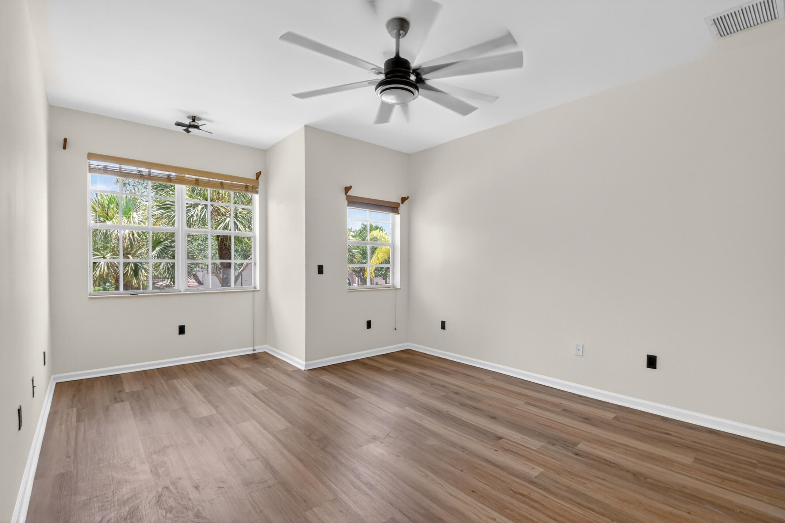 BELLA VERDE CONDO - Residential