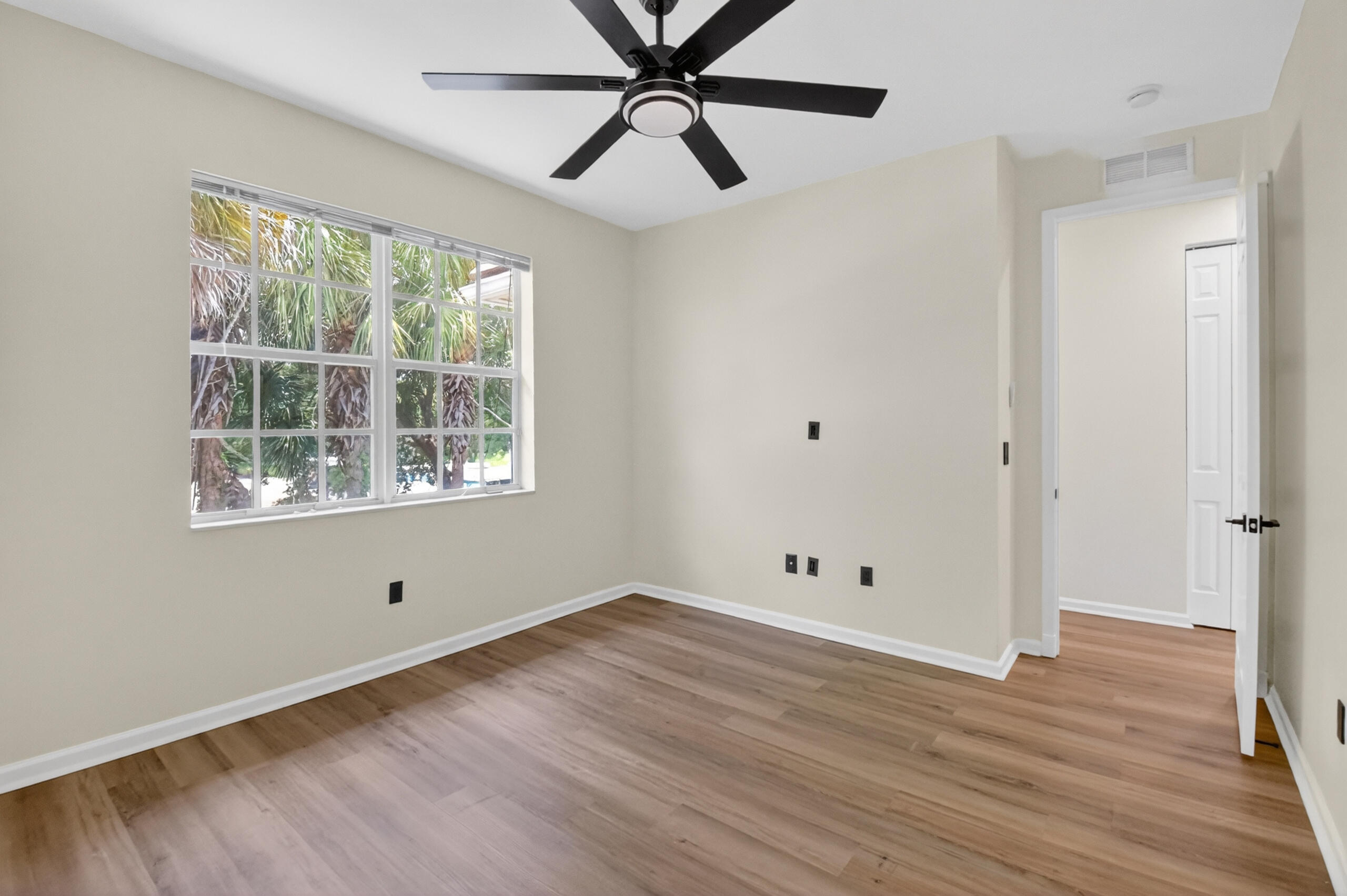 BELLA VERDE CONDO - Residential