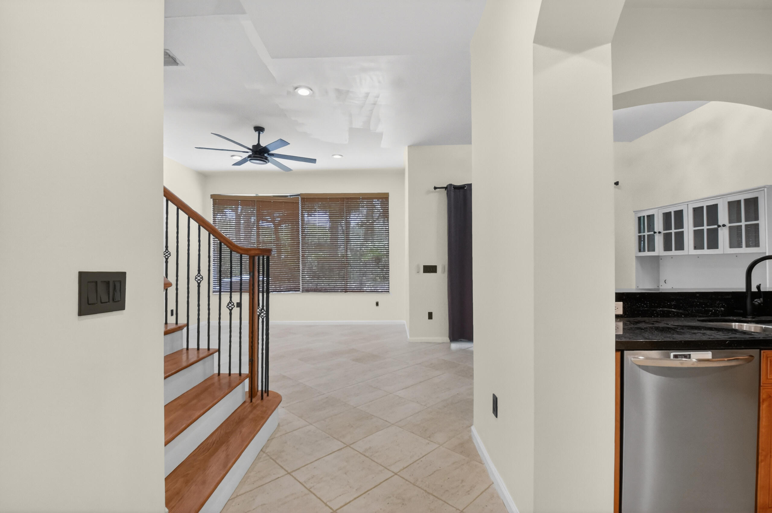 BELLA VERDE CONDO - Residential