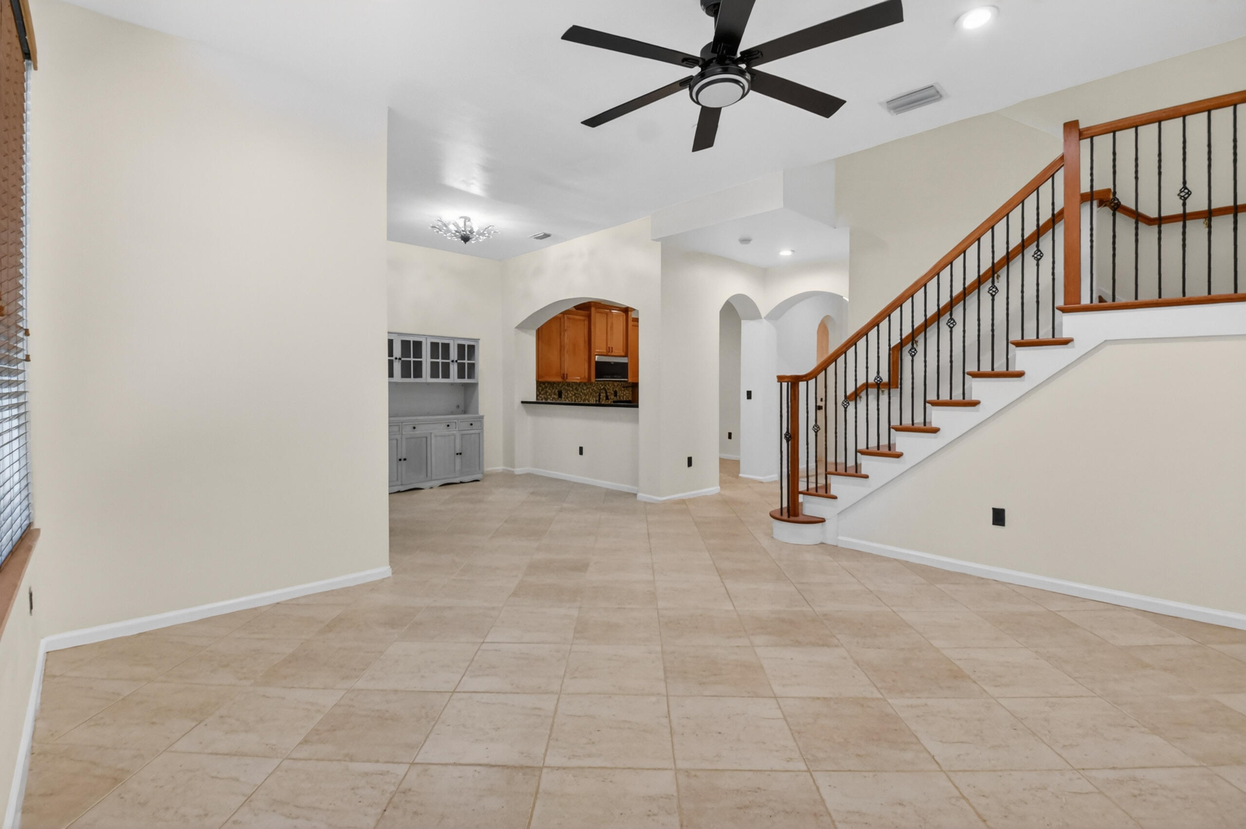BELLA VERDE CONDO - Residential