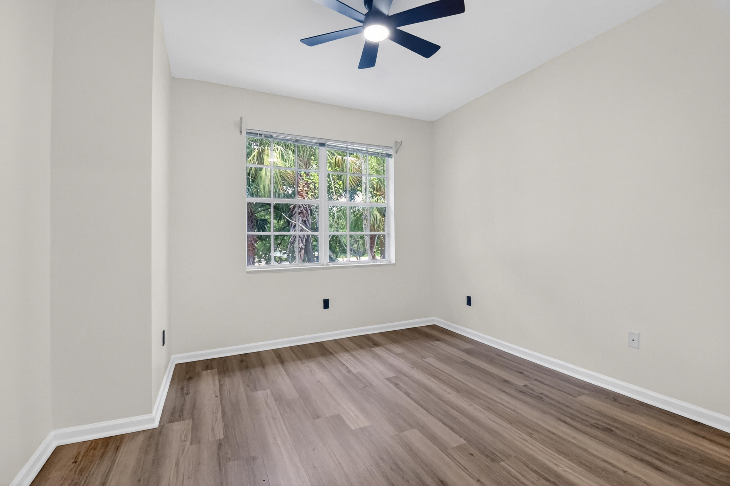 BELLA VERDE CONDO - Residential