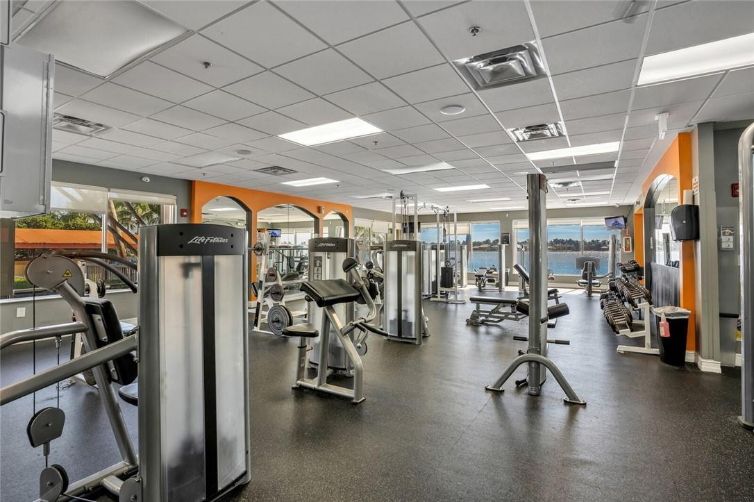 SUNSET LAKES PLAT THREE - Residential Lease
