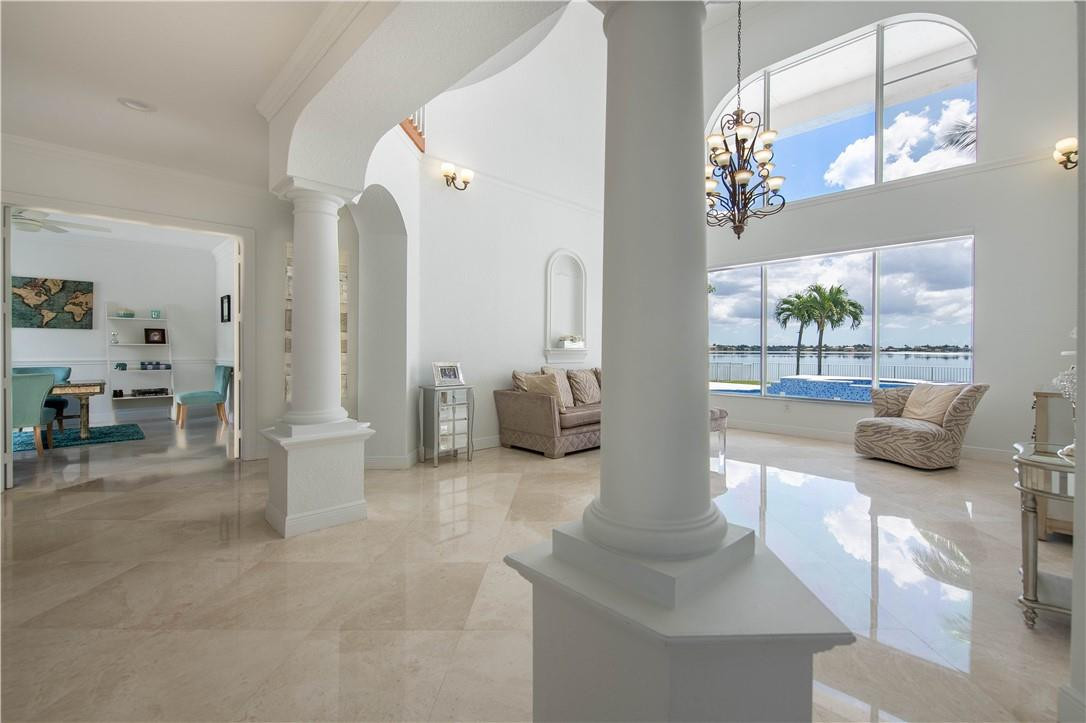 SUNSET LAKES PLAT THREE - Residential Lease