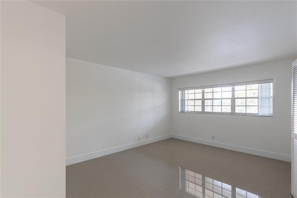 Palm-Aire Country Club - Residential