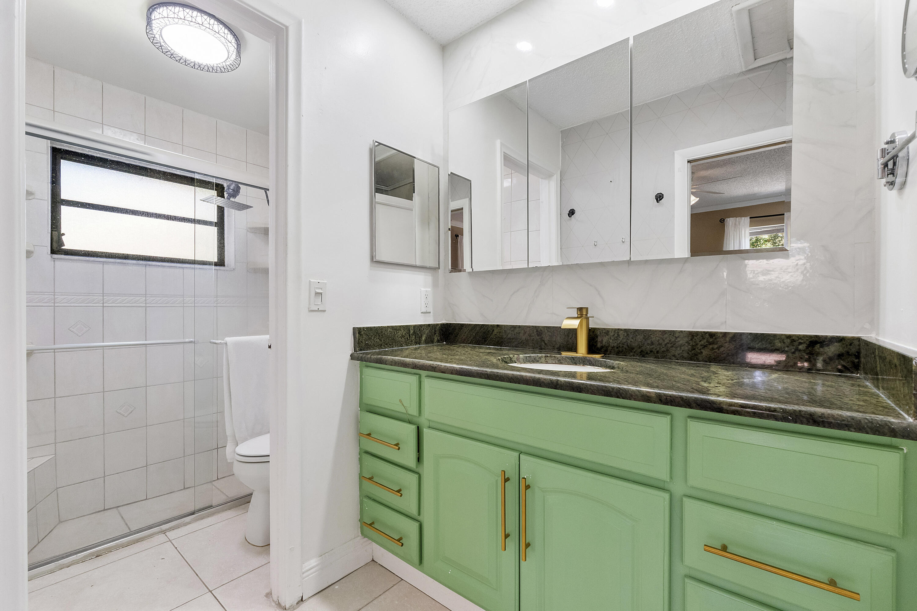 SHADYWOODS PH TWO - Residential