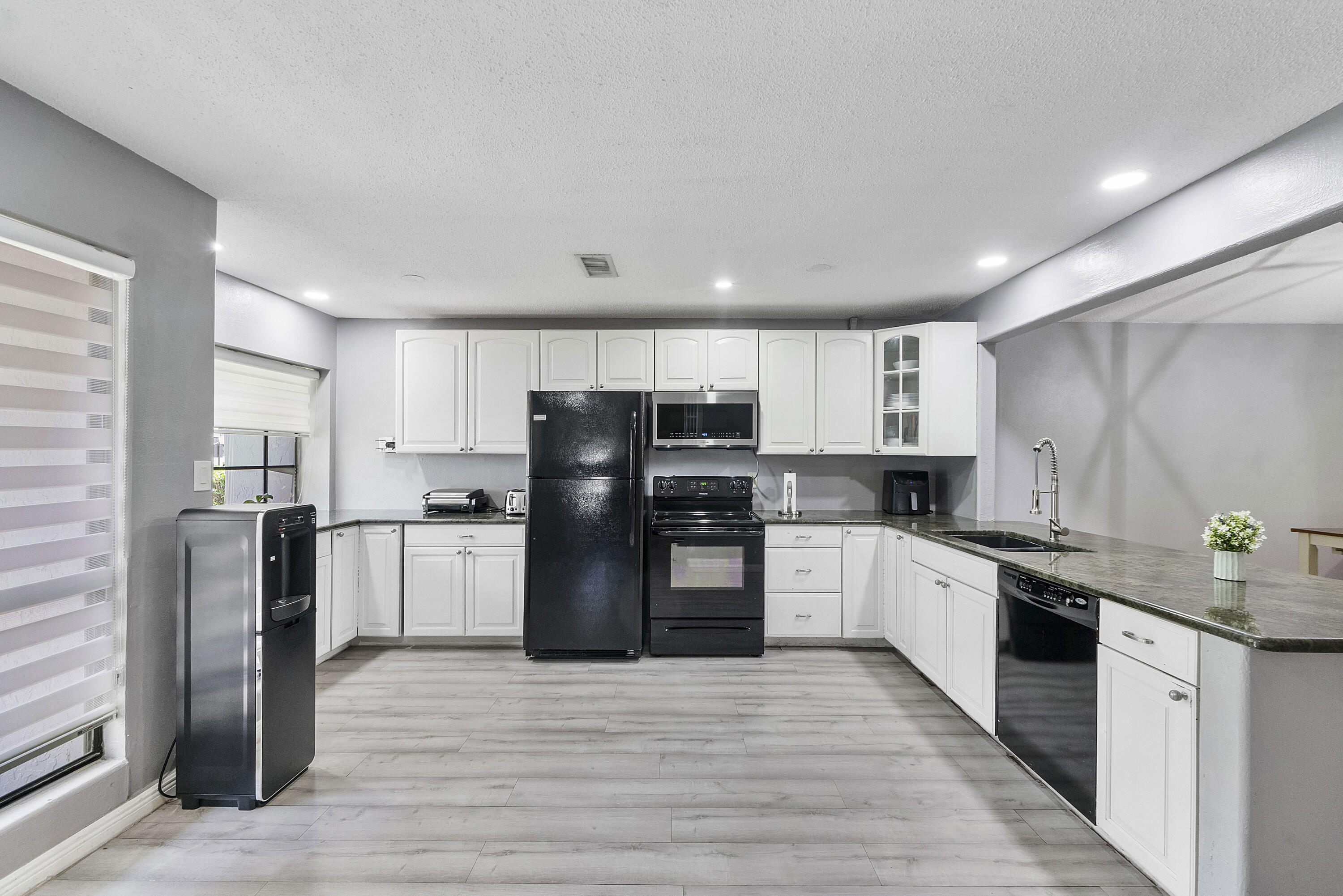 SHADYWOODS PH TWO - Residential