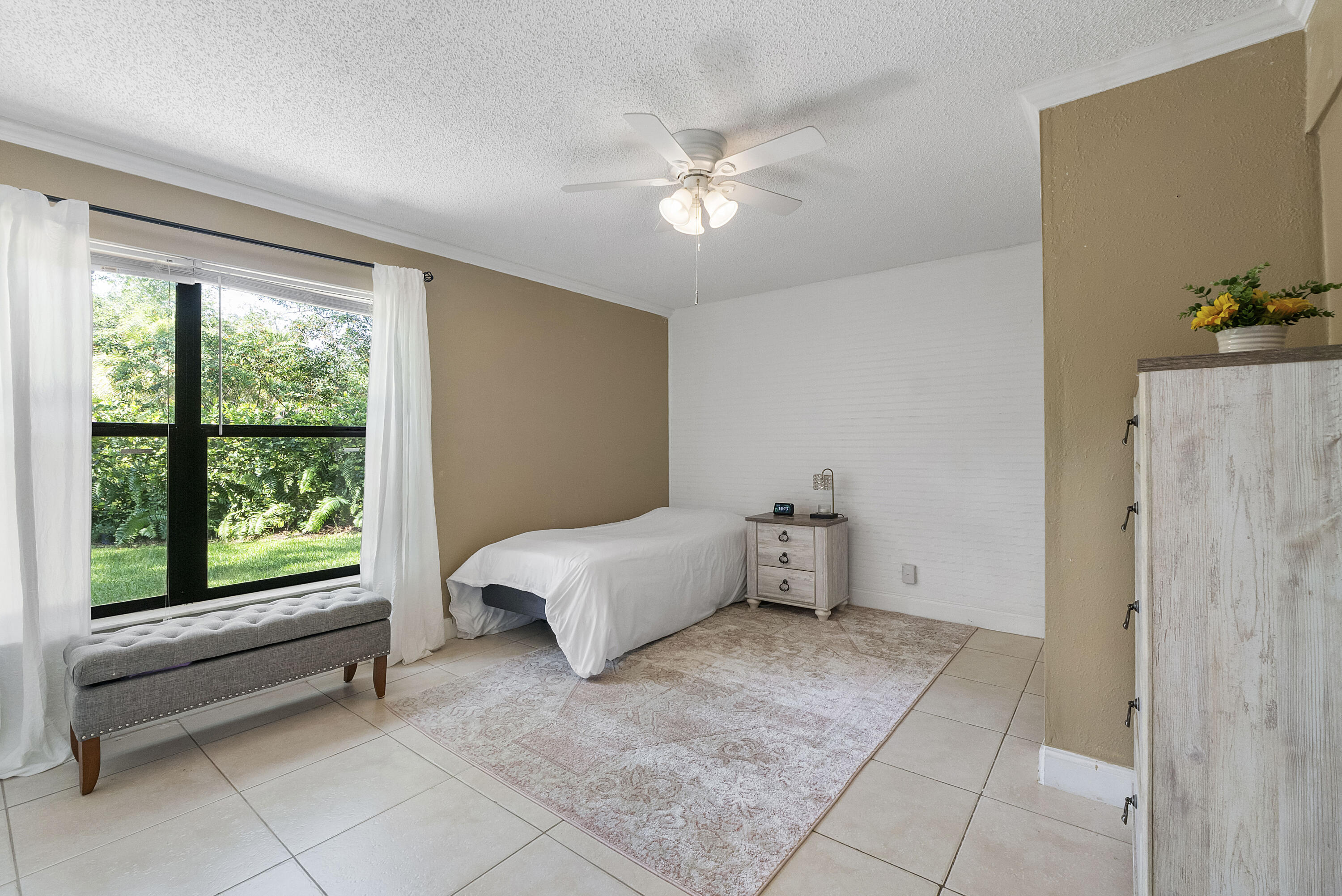 SHADYWOODS PH TWO - Residential