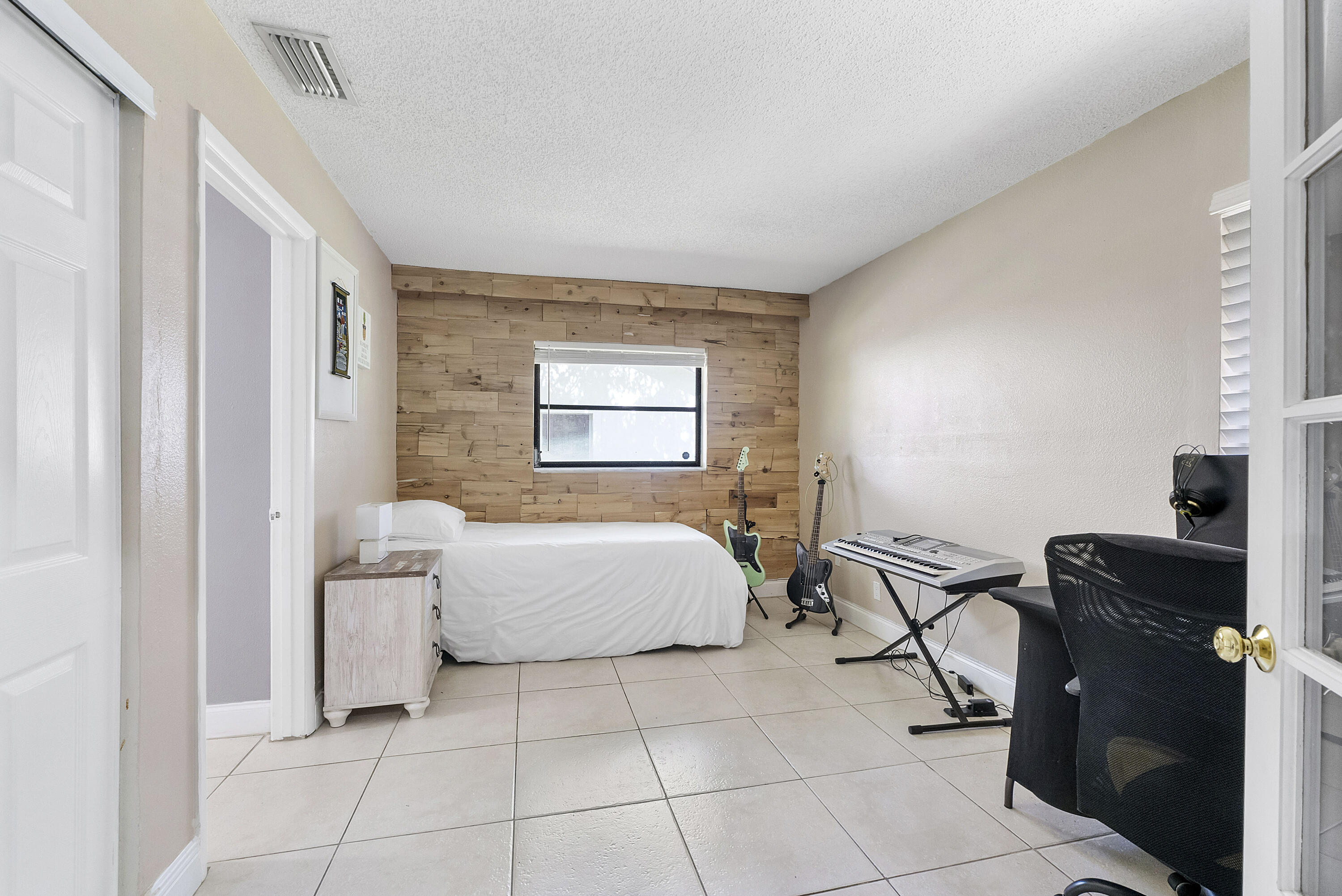 SHADYWOODS PH TWO - Residential