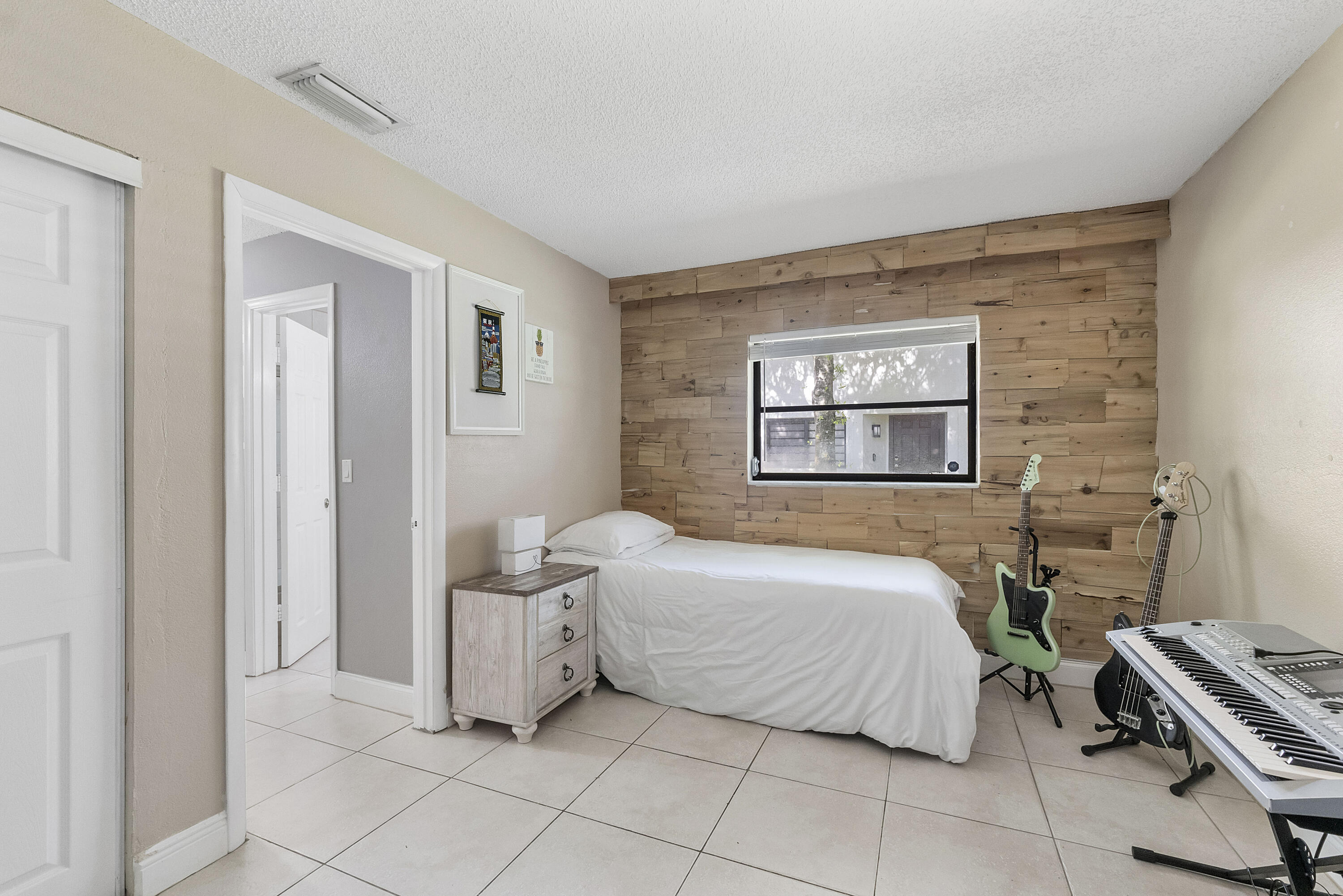 SHADYWOODS PH TWO - Residential