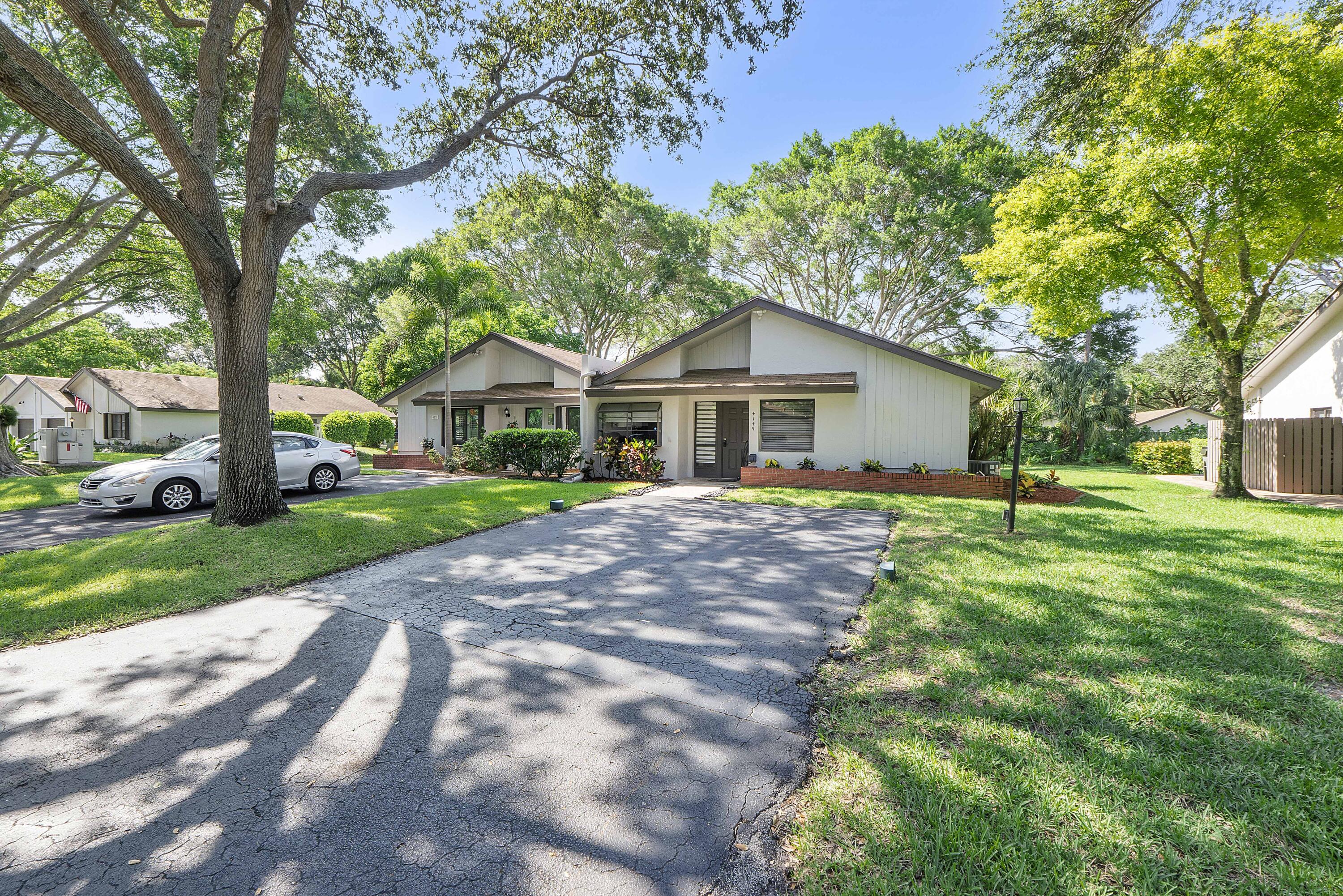 SHADYWOODS PH TWO - Residential