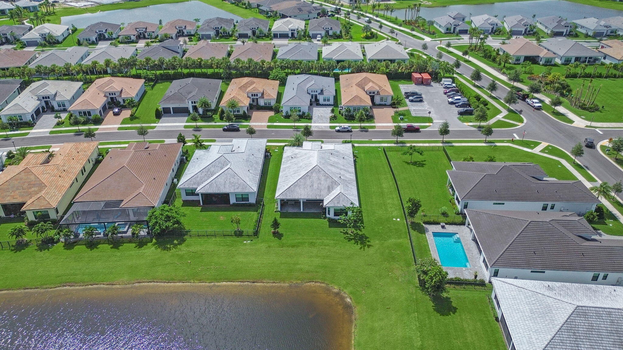 CRESSWIND PALM BEACH - Residential