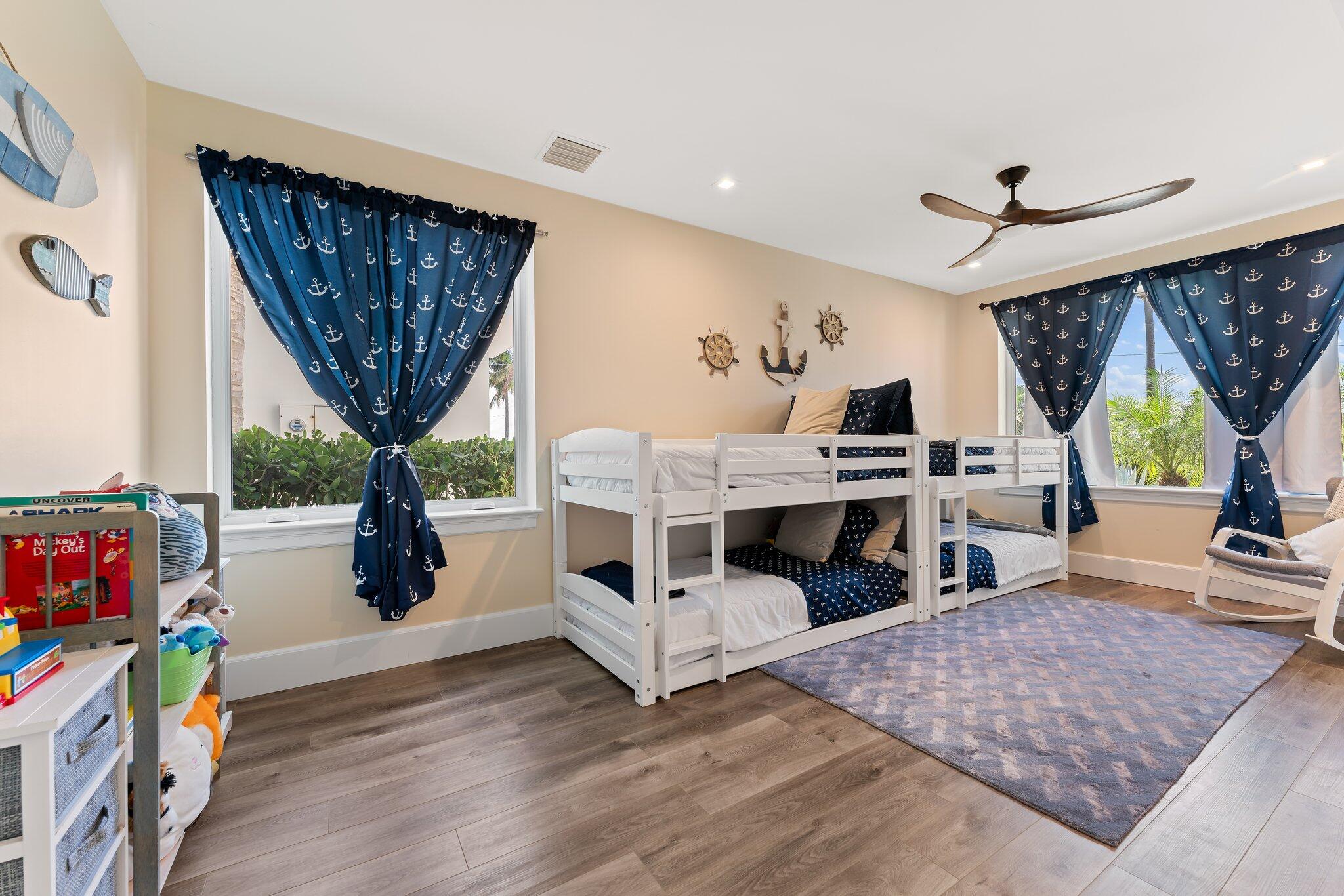 Diamond Sands 2 - Residential