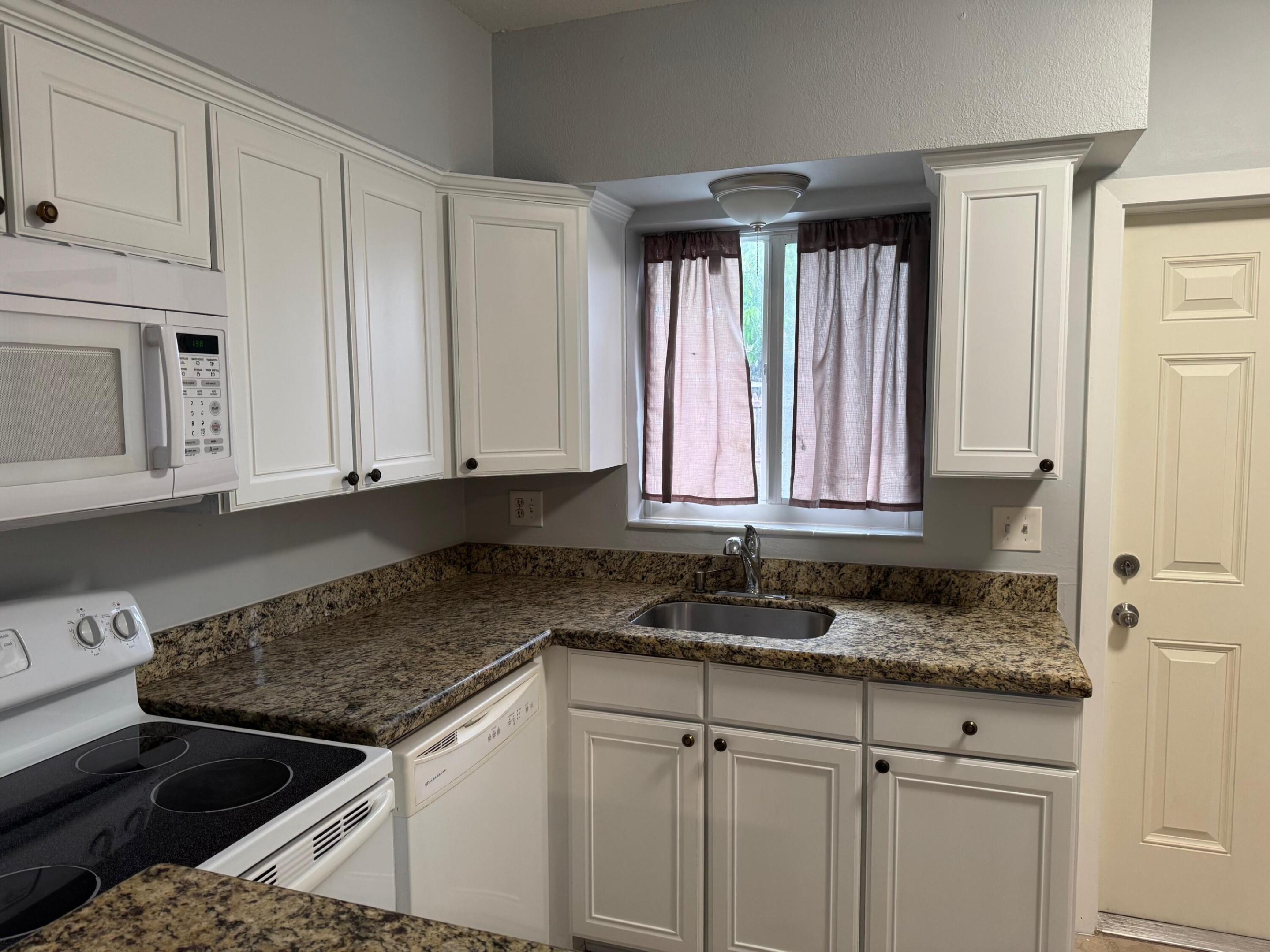 CORAL RIDGE ADD - Residential Lease