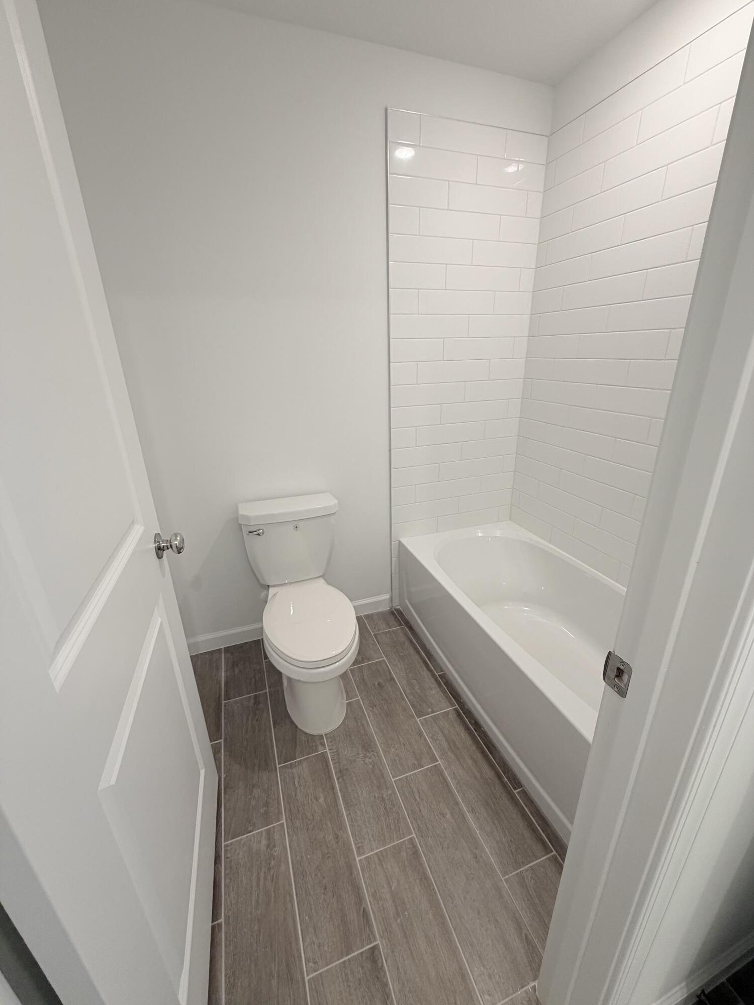 SEAGROVE PUD - Residential Lease