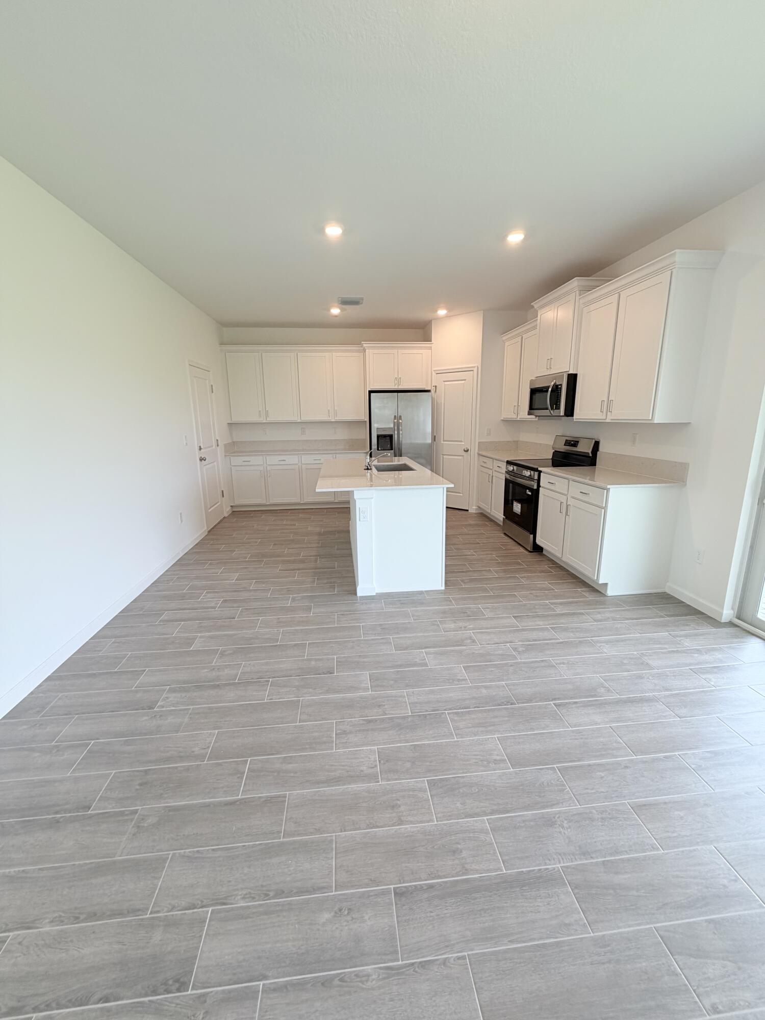 SEAGROVE PUD - Residential Lease