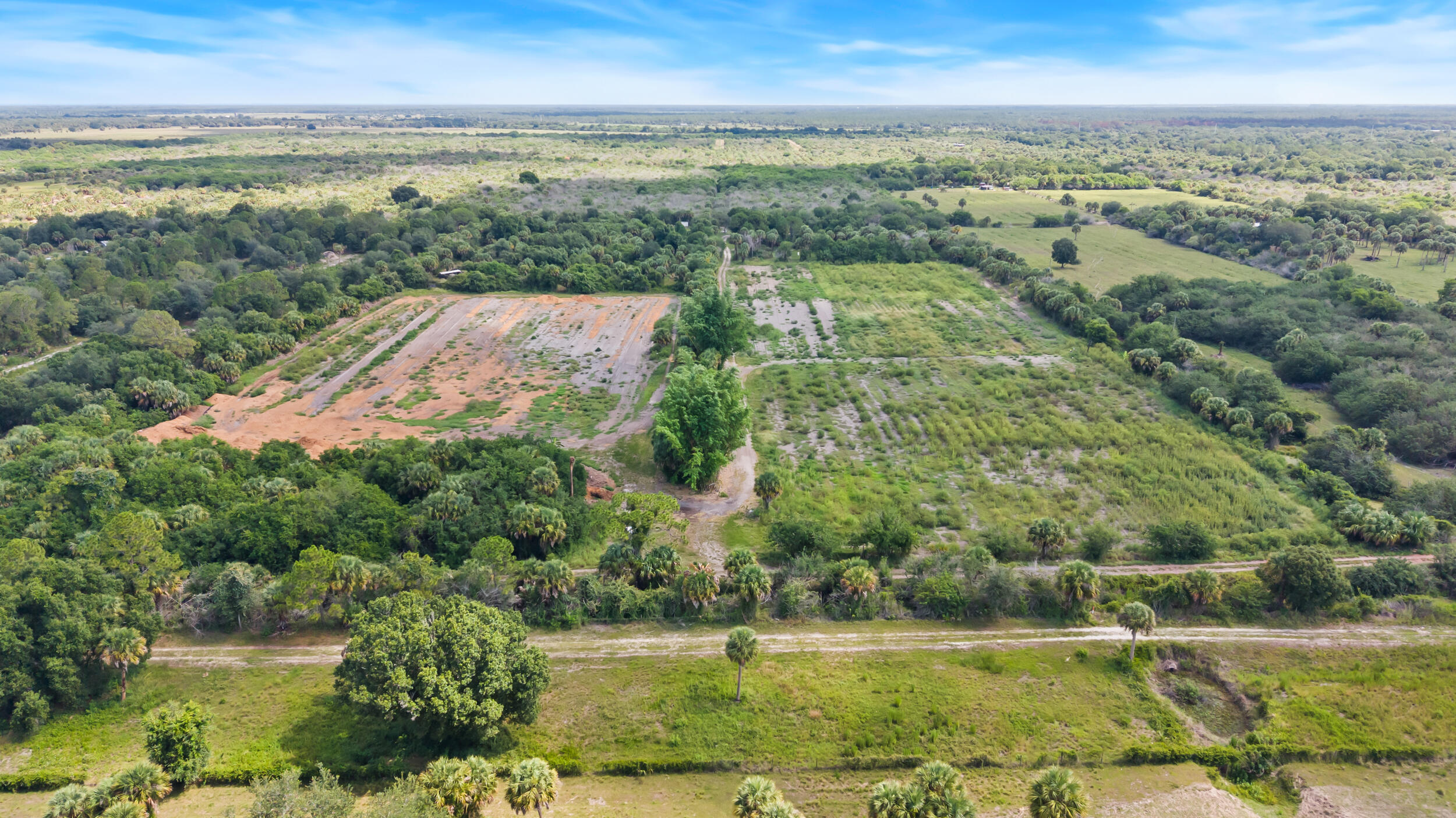 SUNRISE GROVES UNREC - Land