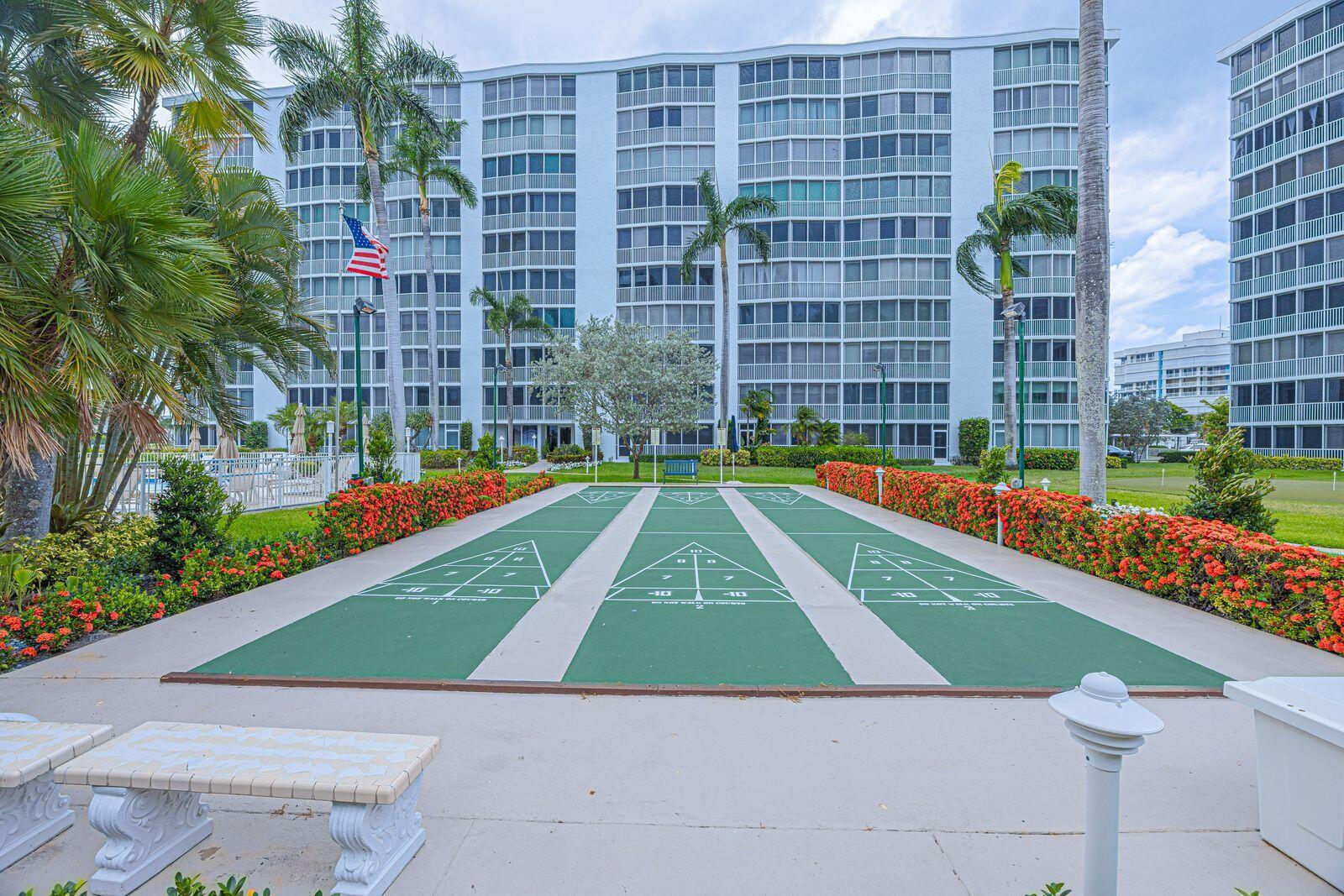 SEAGATE OF HIGHLAND CONDO - Residential