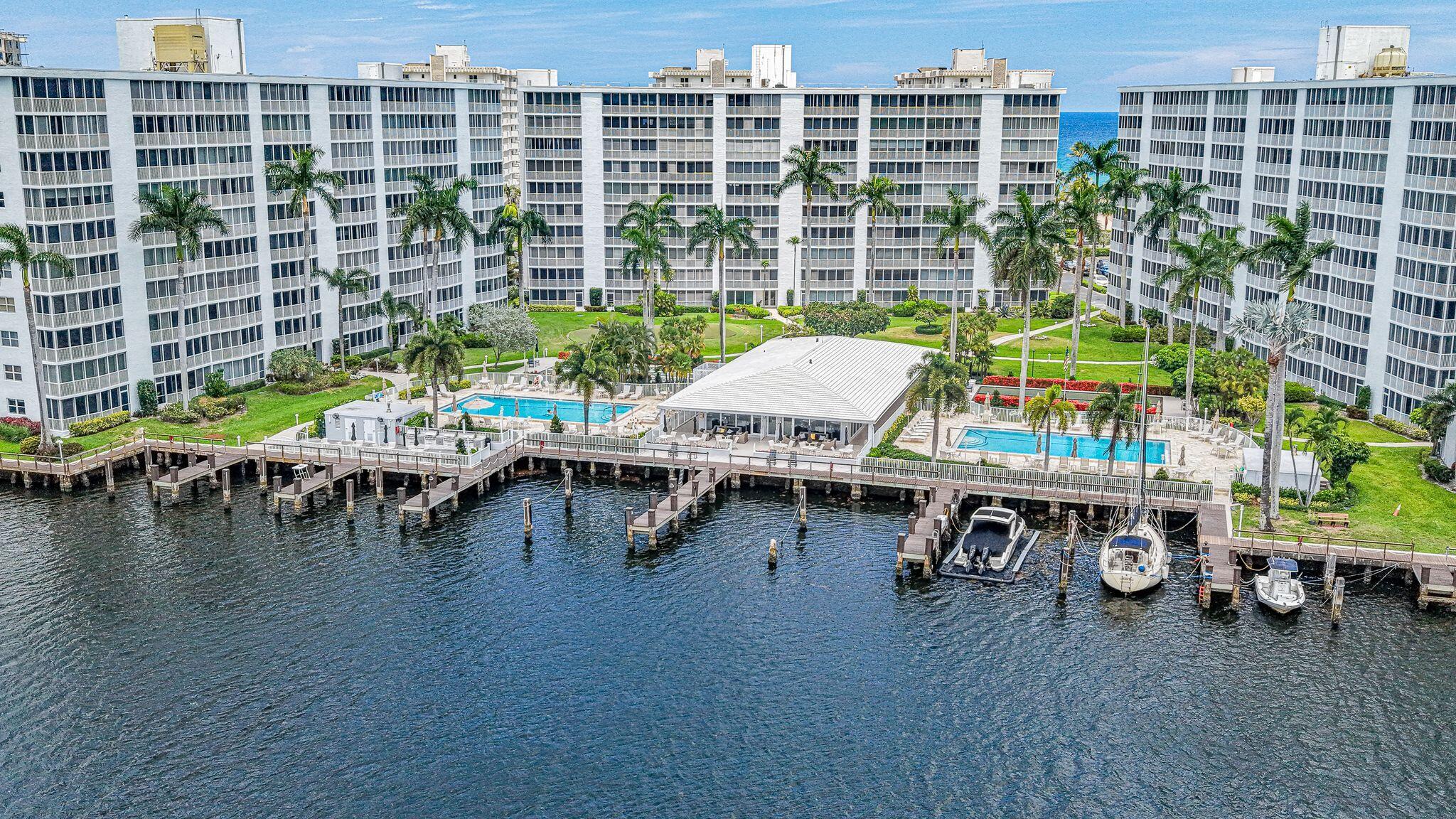 SEAGATE OF HIGHLAND CONDO - Residential