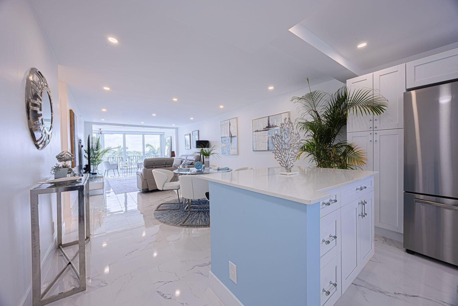 SEAGATE OF HIGHLAND CONDO - Residential