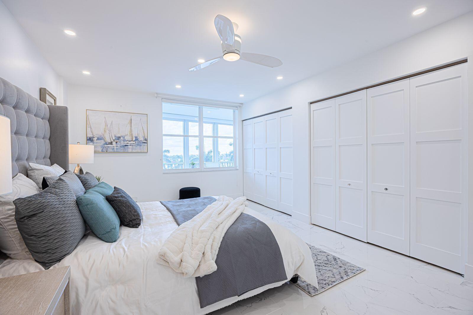SEAGATE OF HIGHLAND CONDO - Residential