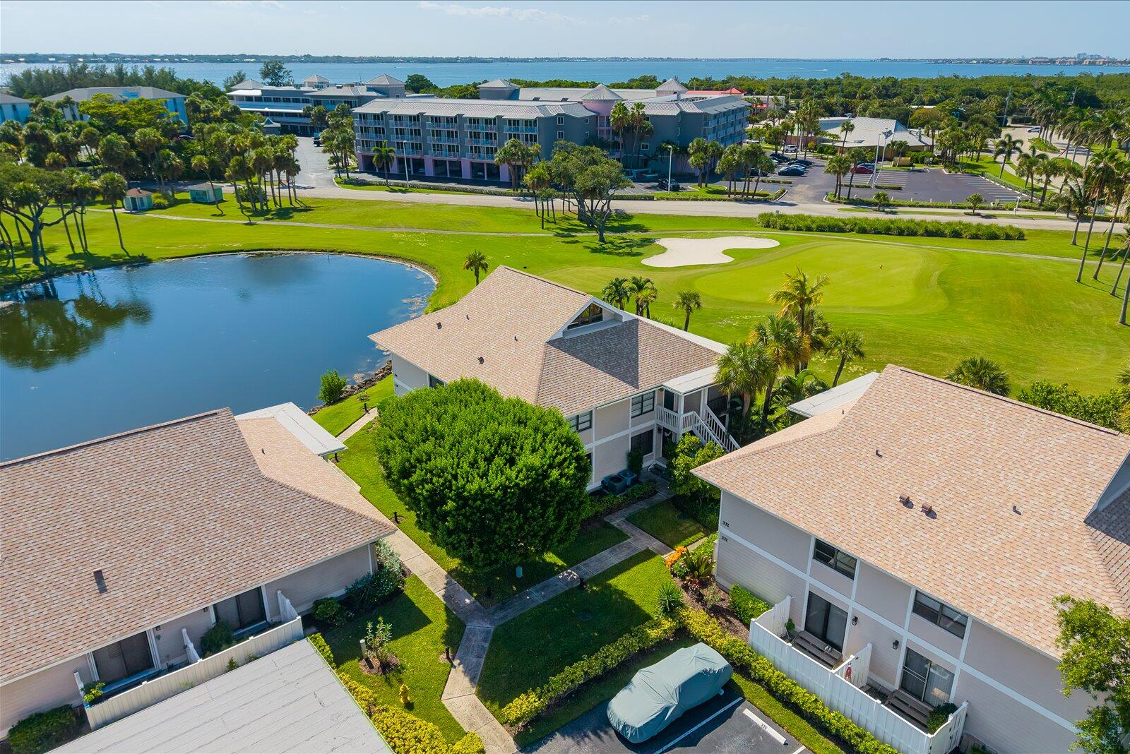 FAIRWAY VILLAS CONDO @ IRP - Residential