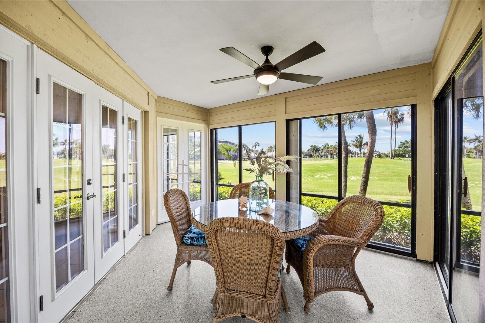 FAIRWAY VILLAS CONDO @ IRP - Residential