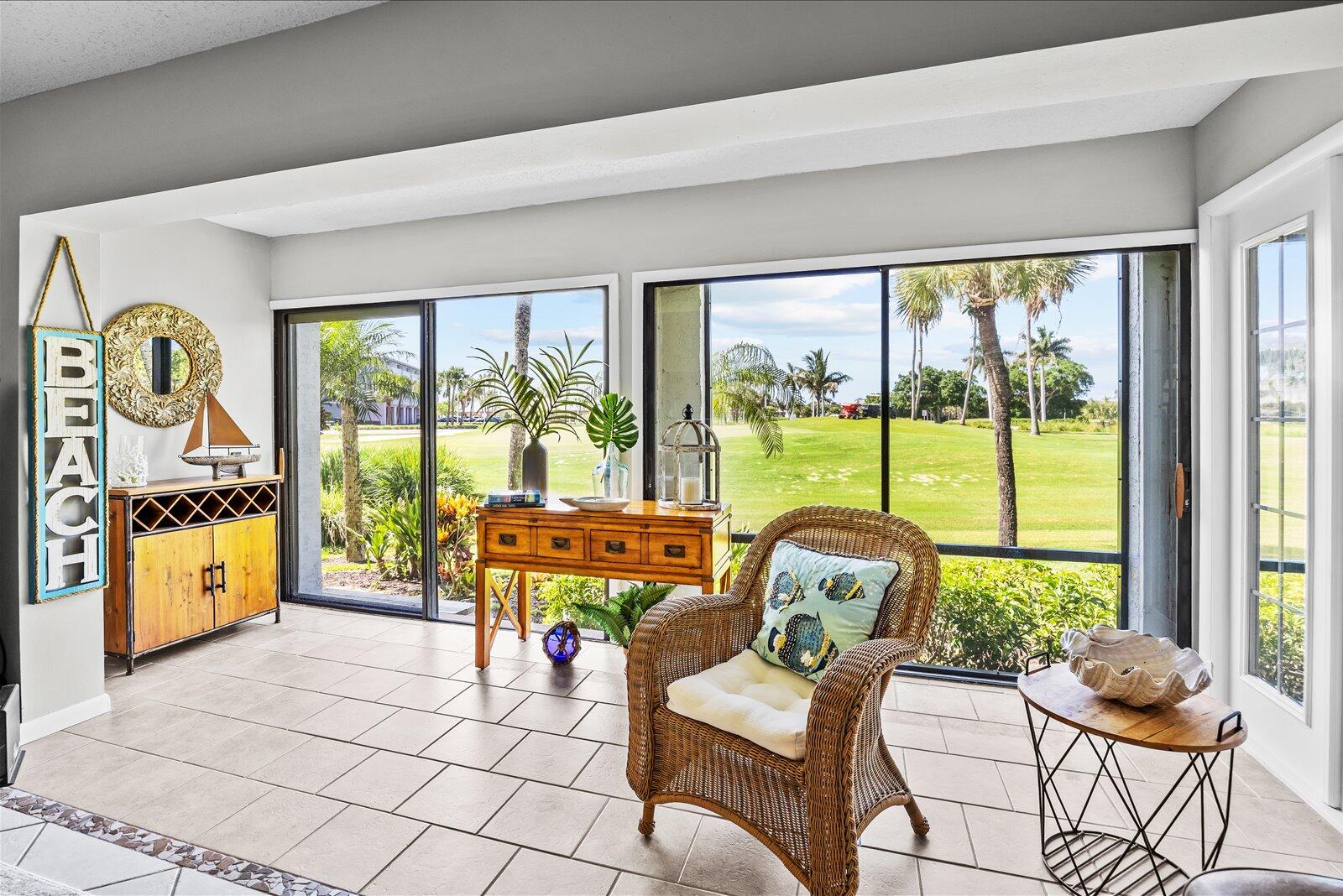 FAIRWAY VILLAS CONDO @ IRP - Residential