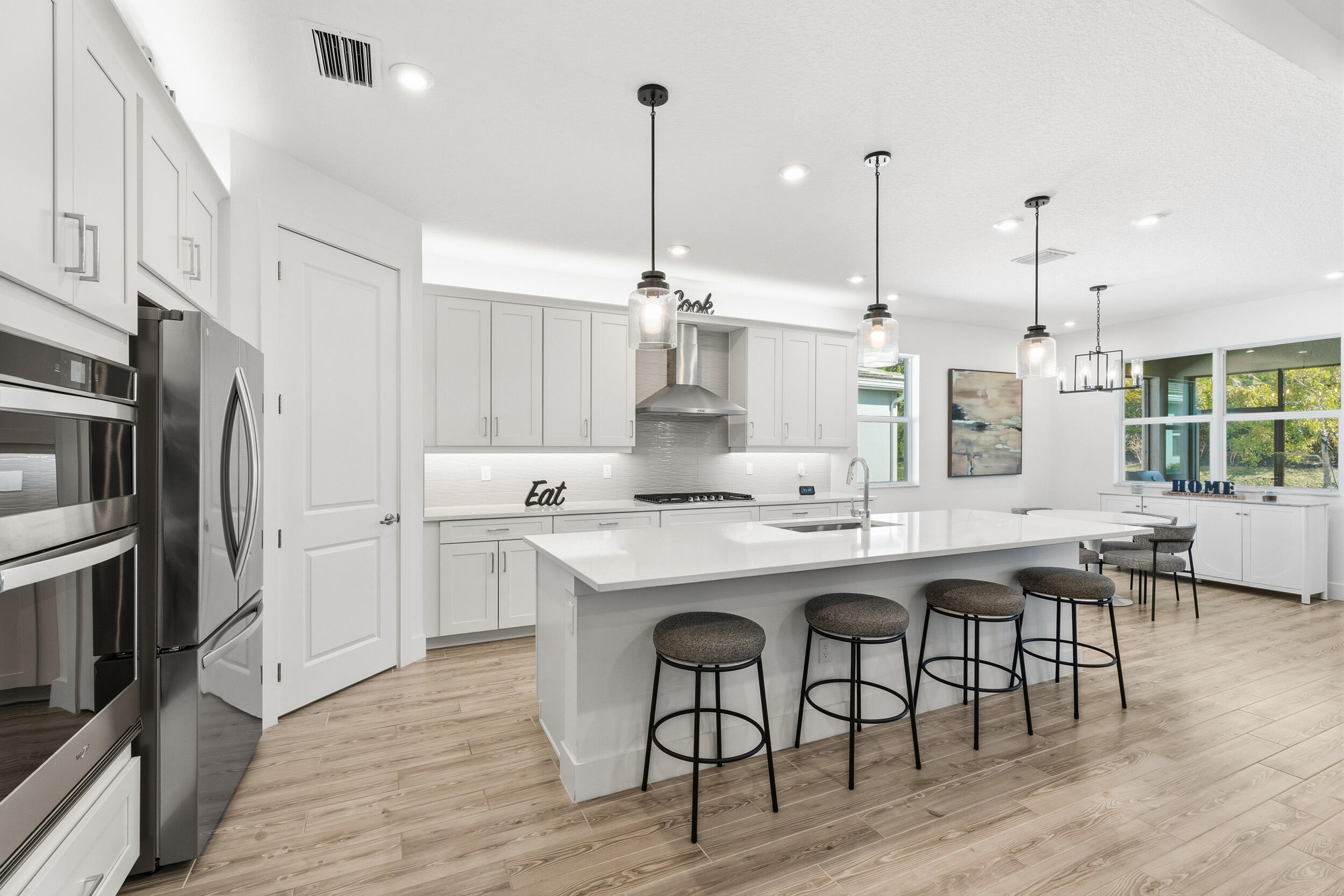 TELARO AT SOUTHERN GROVE - Residential