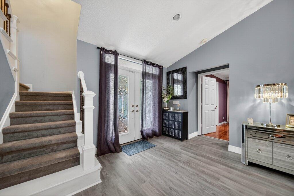DANFORTH - Residential