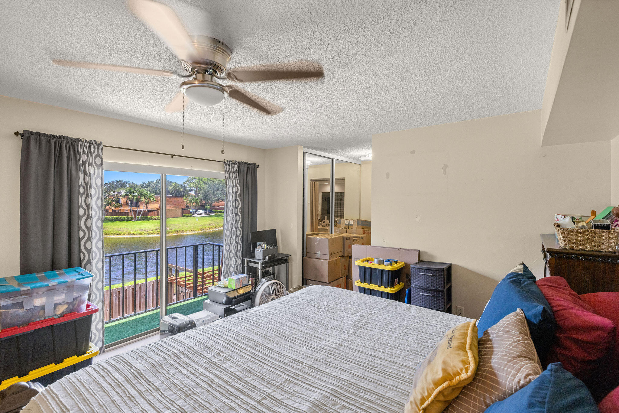 SHERWOOD LAKES - Residential