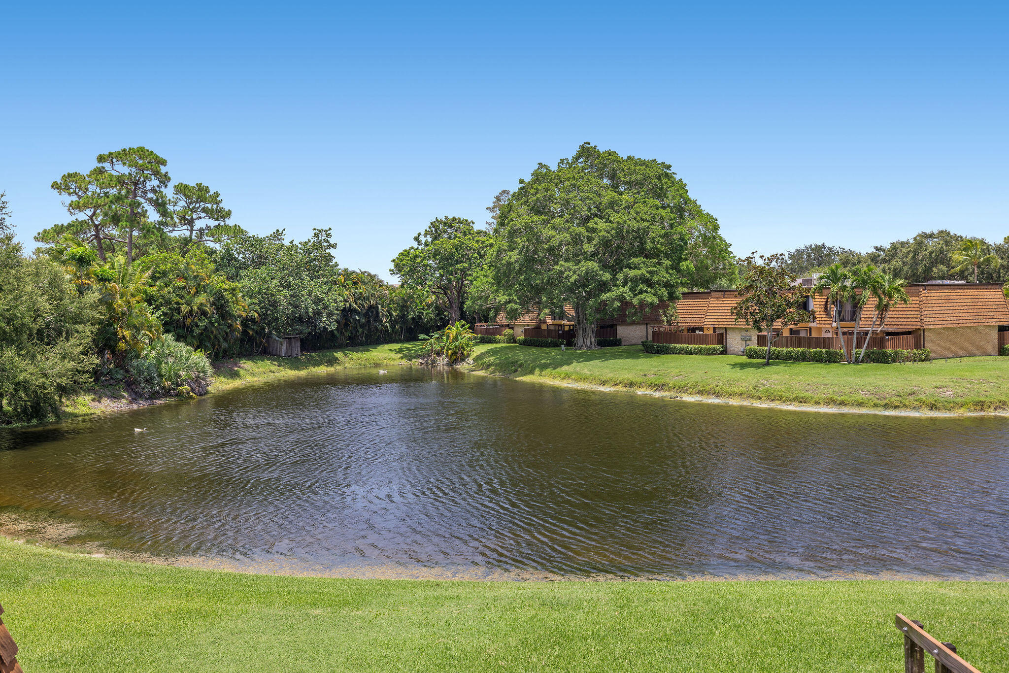 SHERWOOD LAKES - Residential