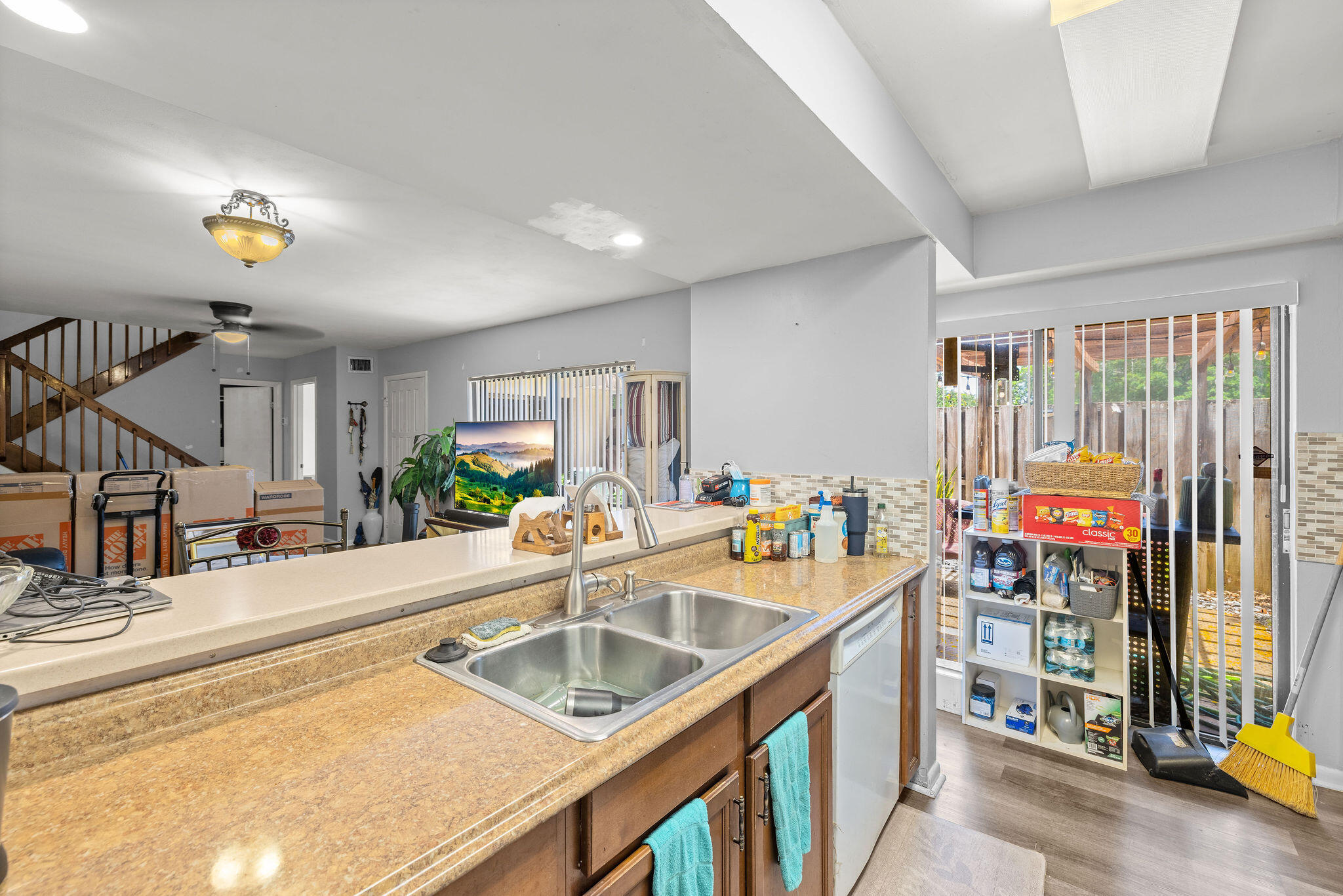 SHERWOOD LAKES - Residential