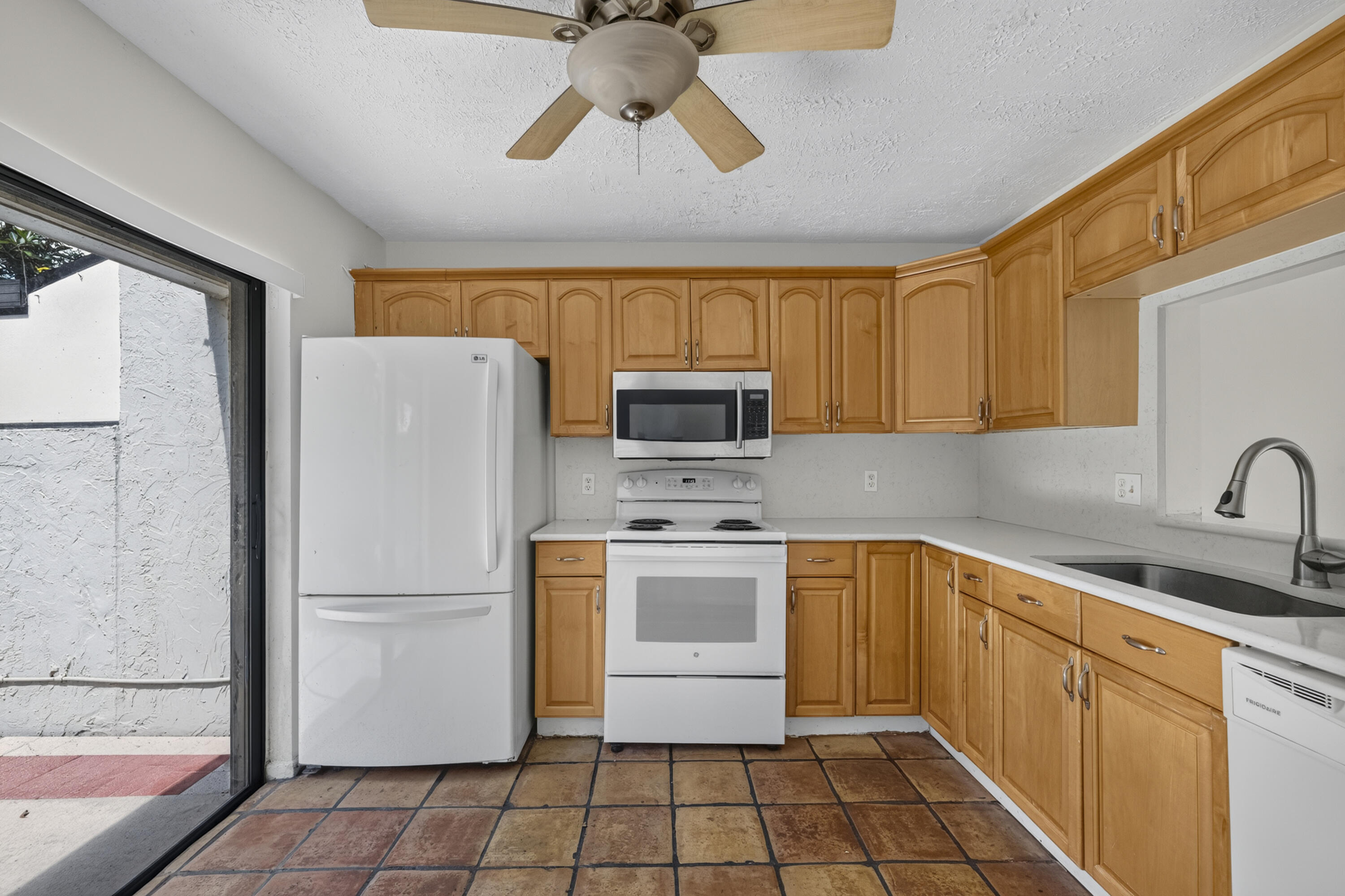 TALLPINE PH I - Residential