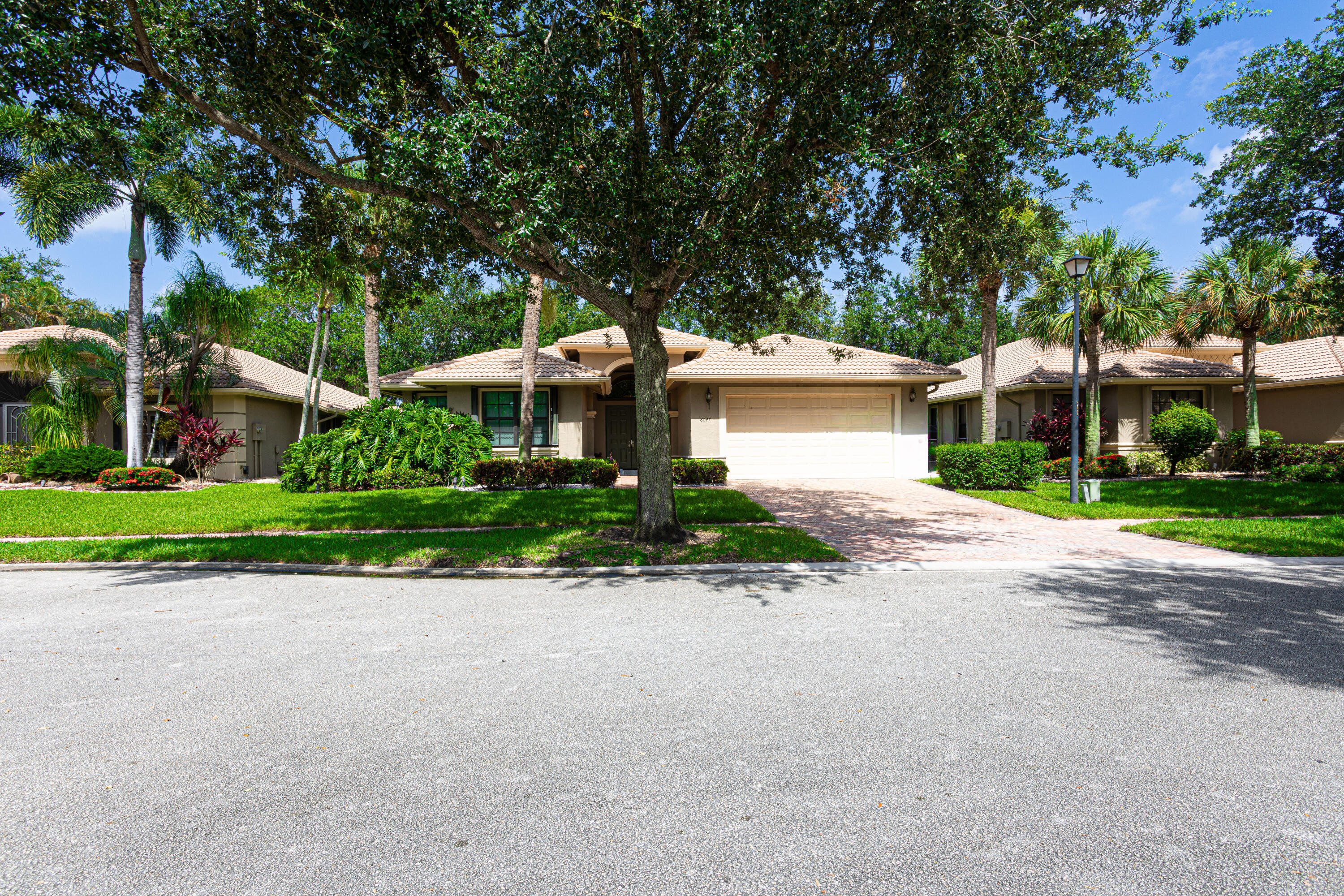 TIVOLI RESERVE - Residential