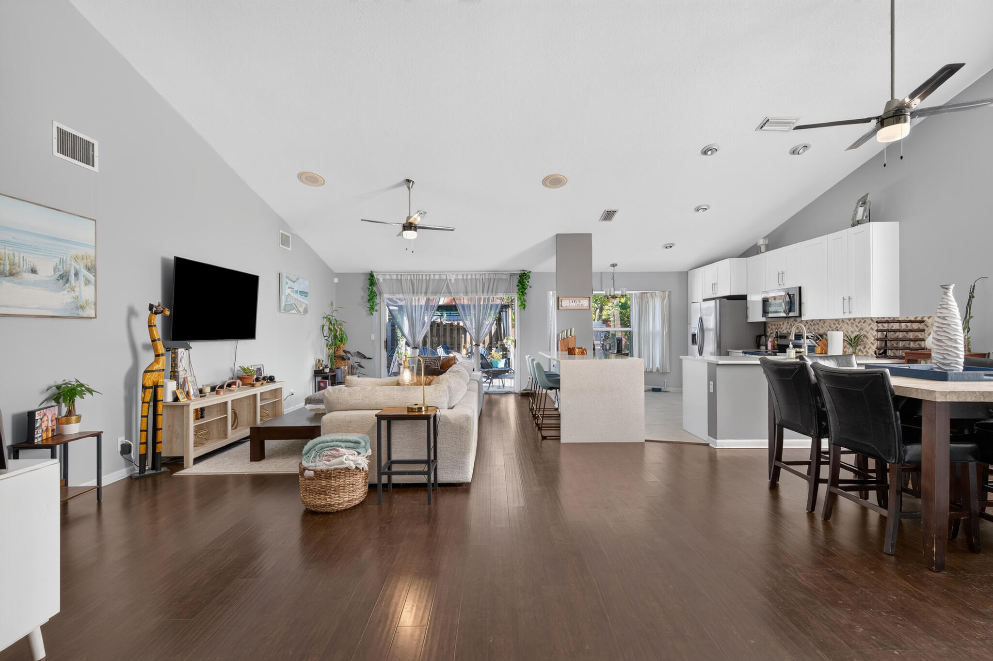WELLINGTON TR 43 - Residential