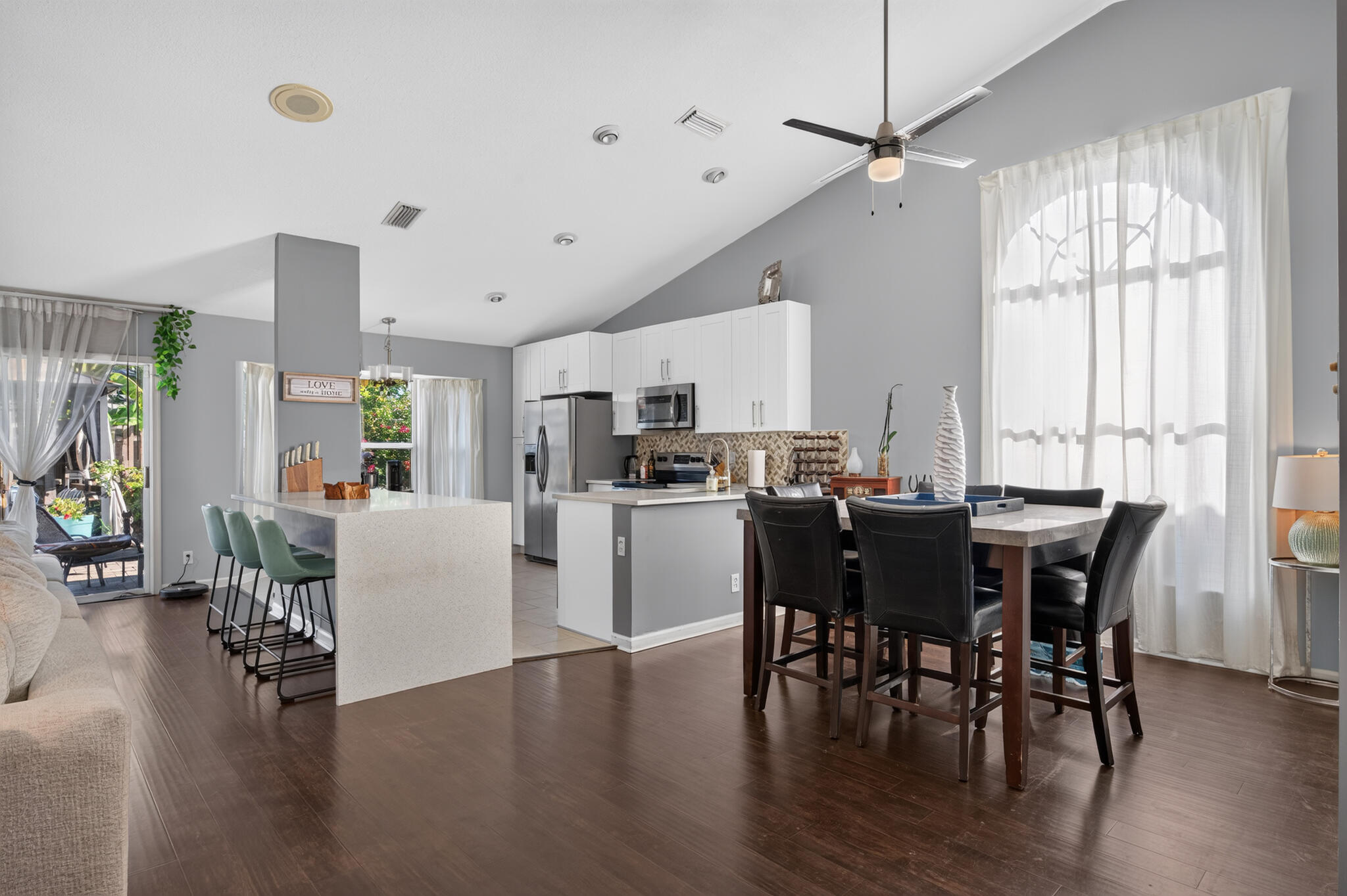 WELLINGTON TR 43 - Residential