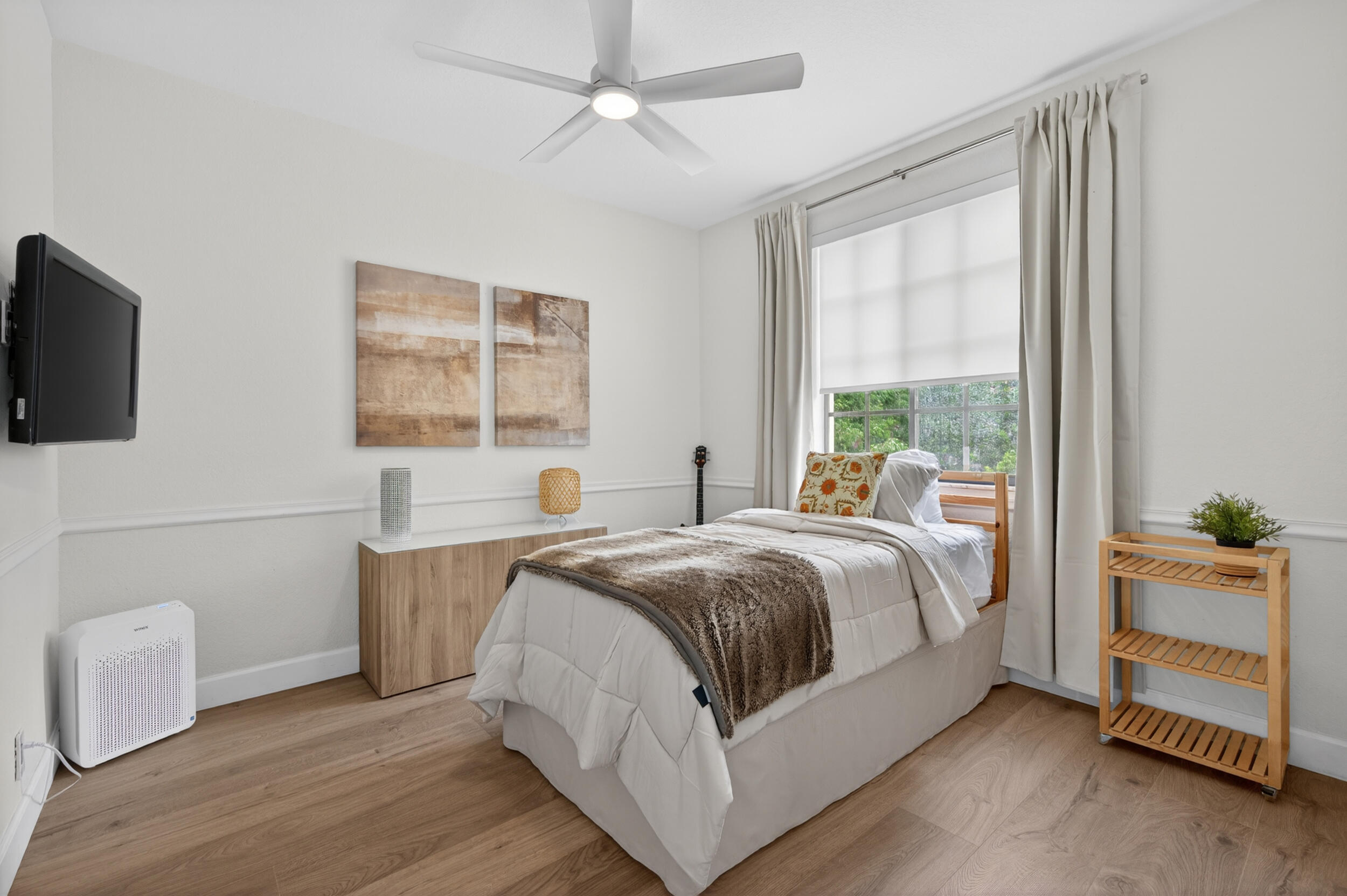 MARIPOSA POINTE - Residential