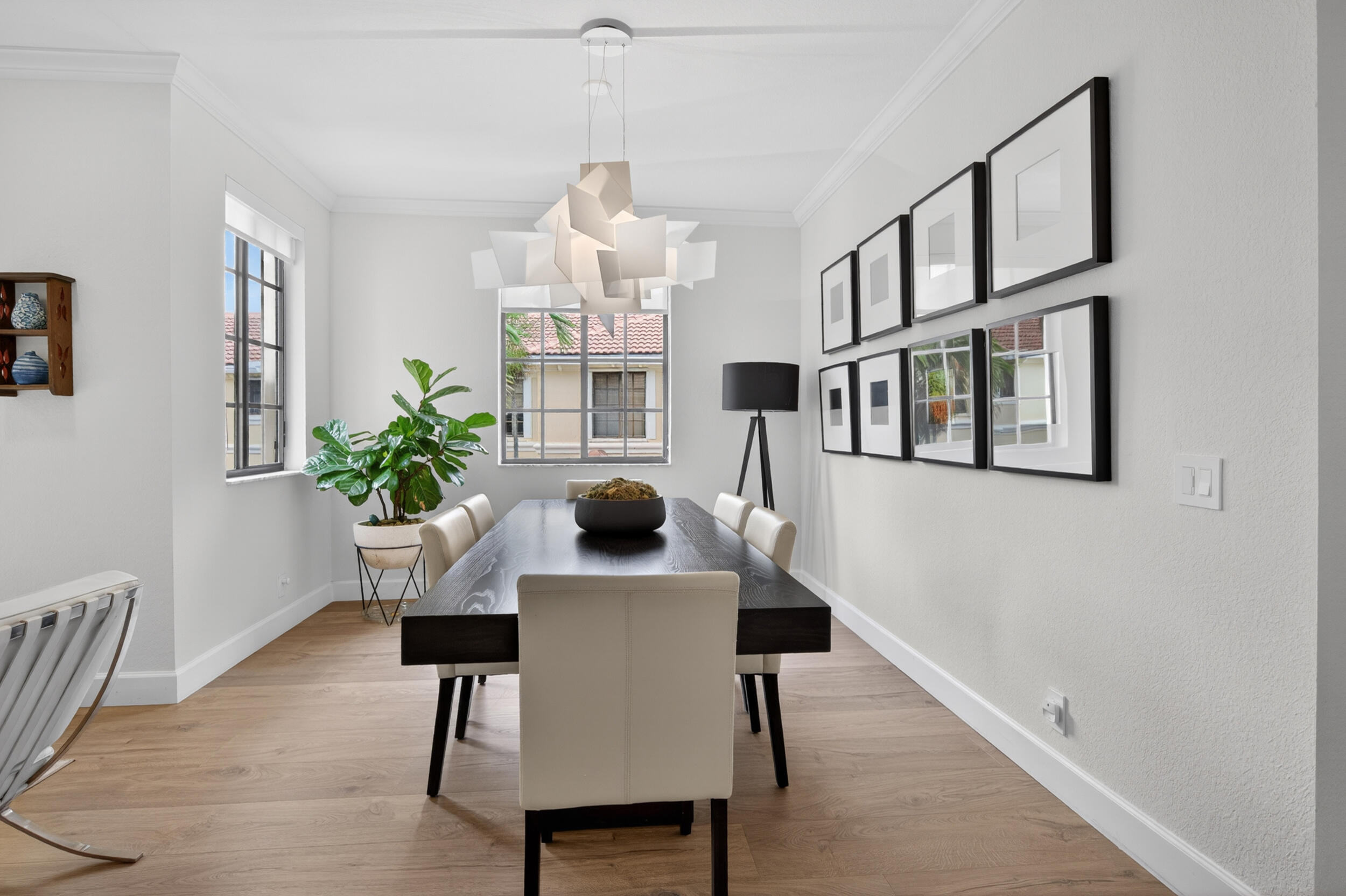 MARIPOSA POINTE - Residential