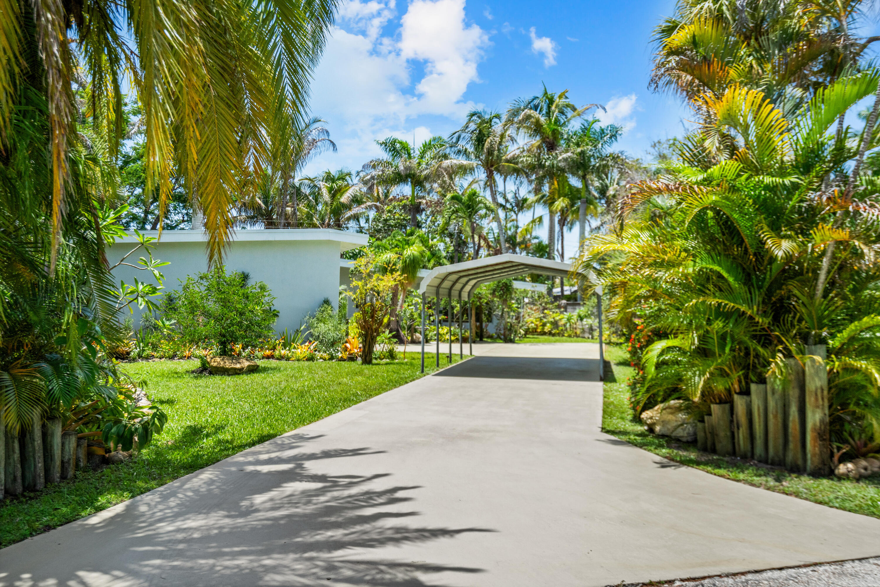 PALMETTO HARBOR - Residential