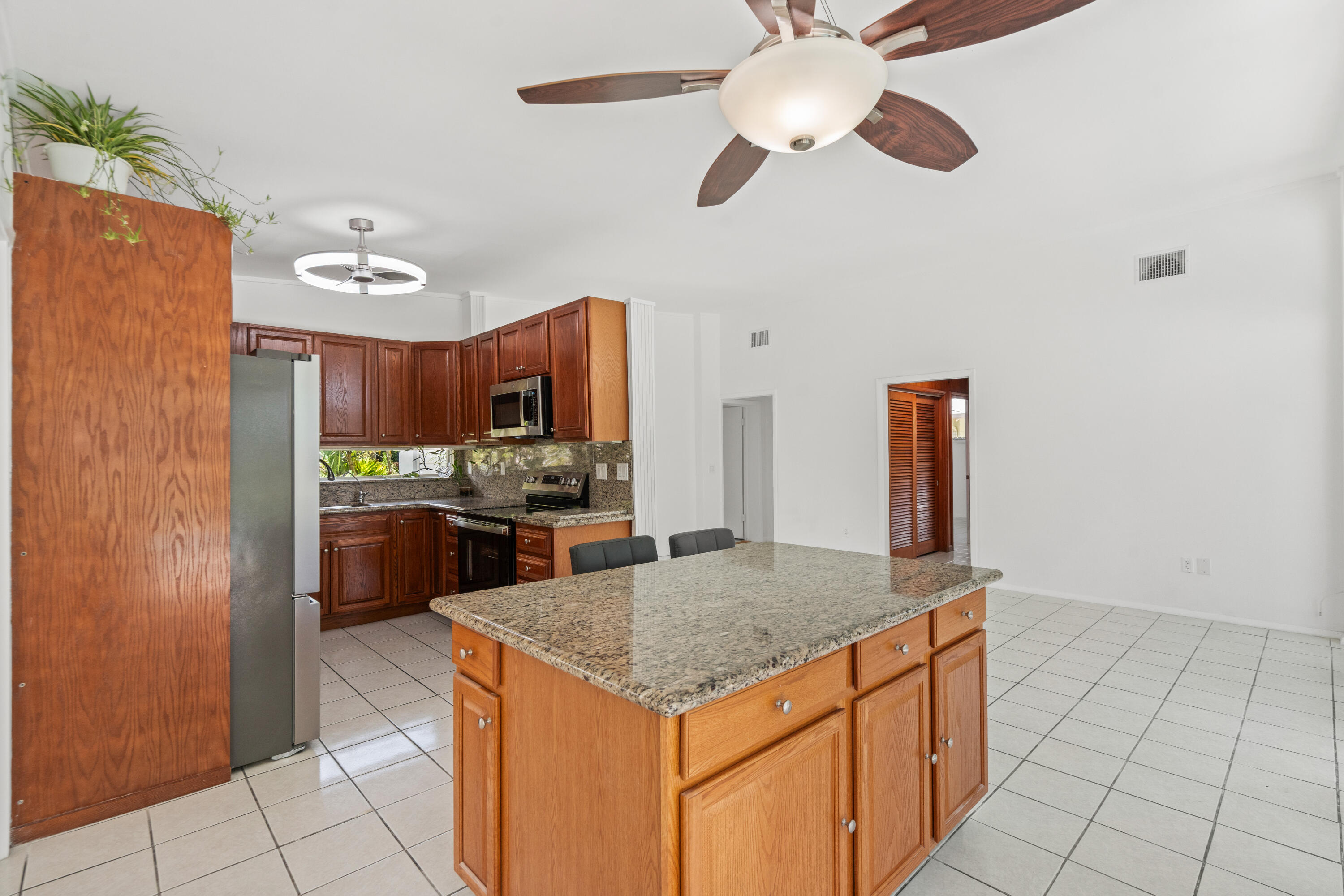 PALMETTO HARBOR - Residential