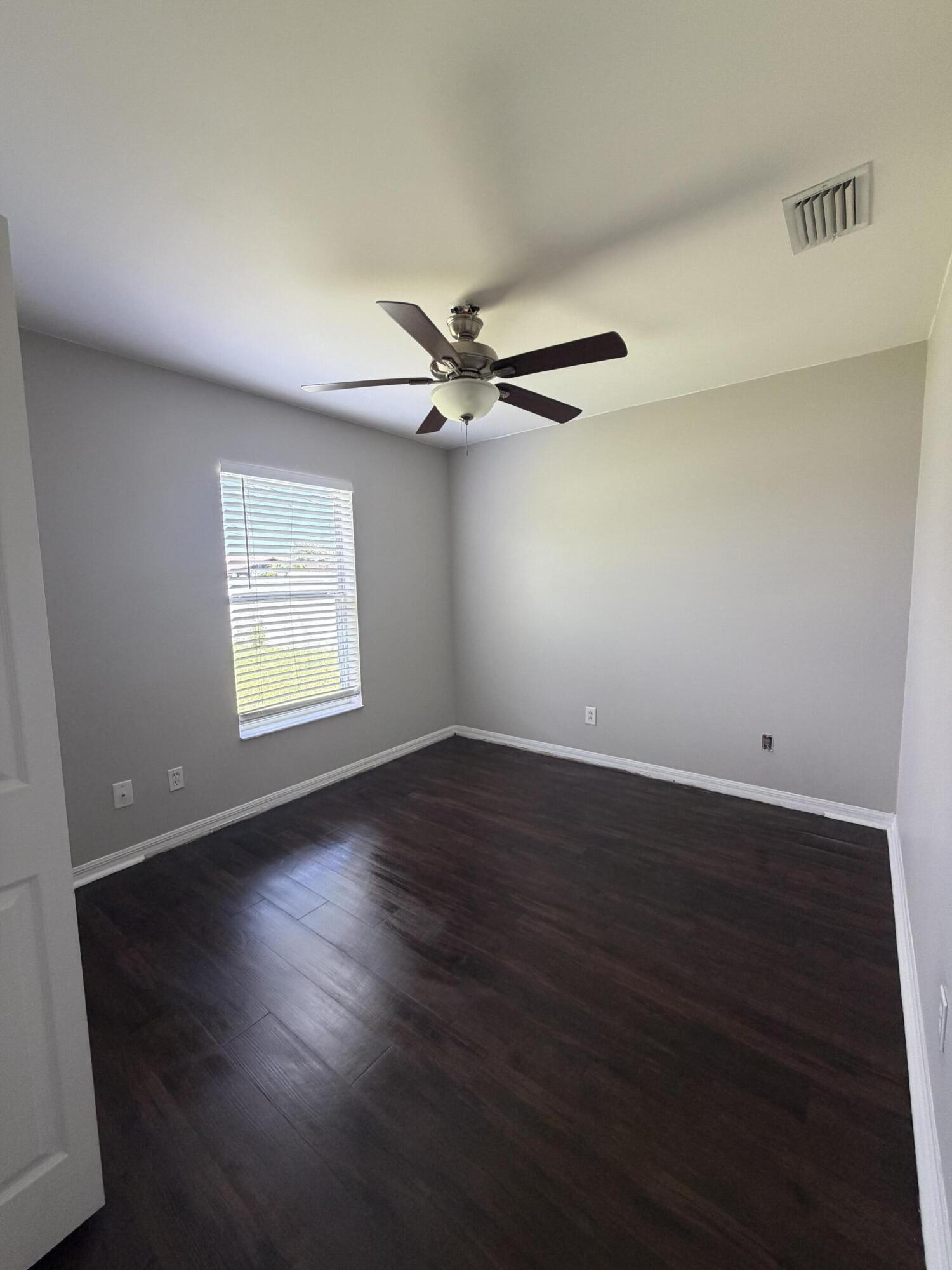 PORT ST LUCIE SECTION 25 - Residential Lease
