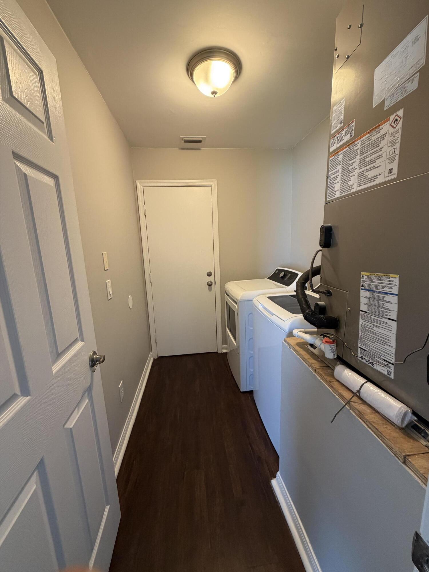 PORT ST LUCIE SECTION 25 - Residential Lease