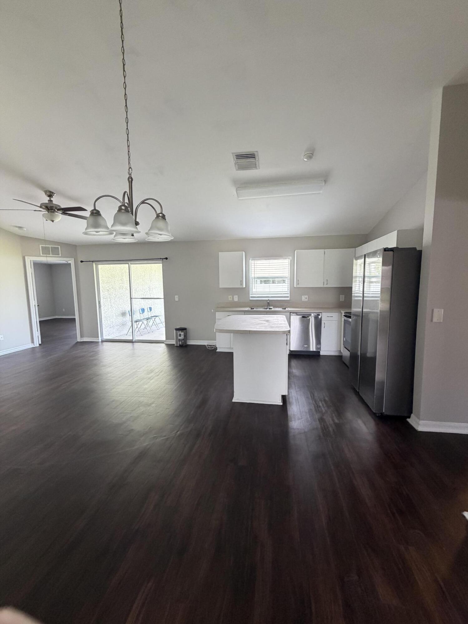 PORT ST LUCIE SECTION 25 - Residential Lease