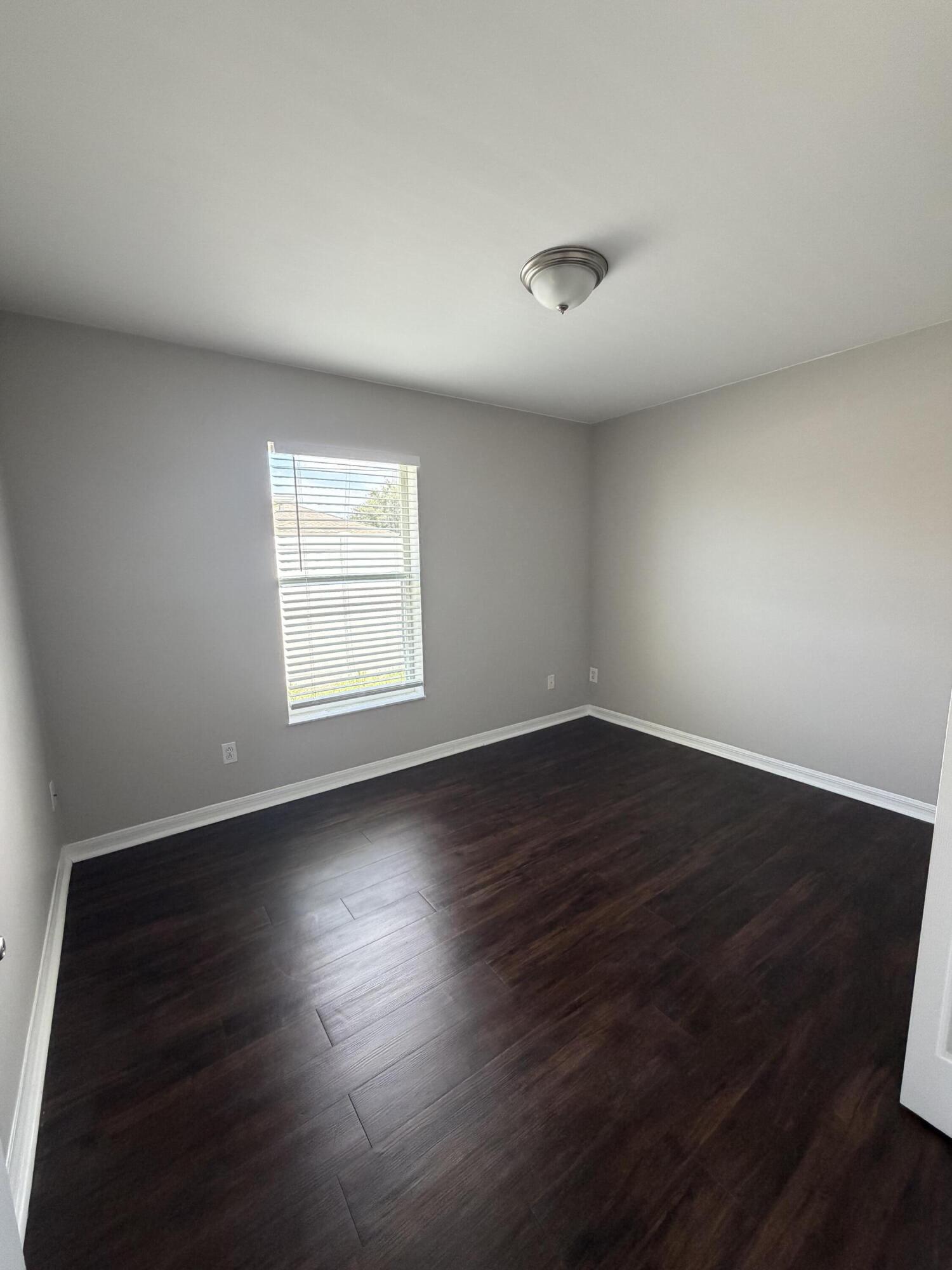 PORT ST LUCIE SECTION 25 - Residential Lease