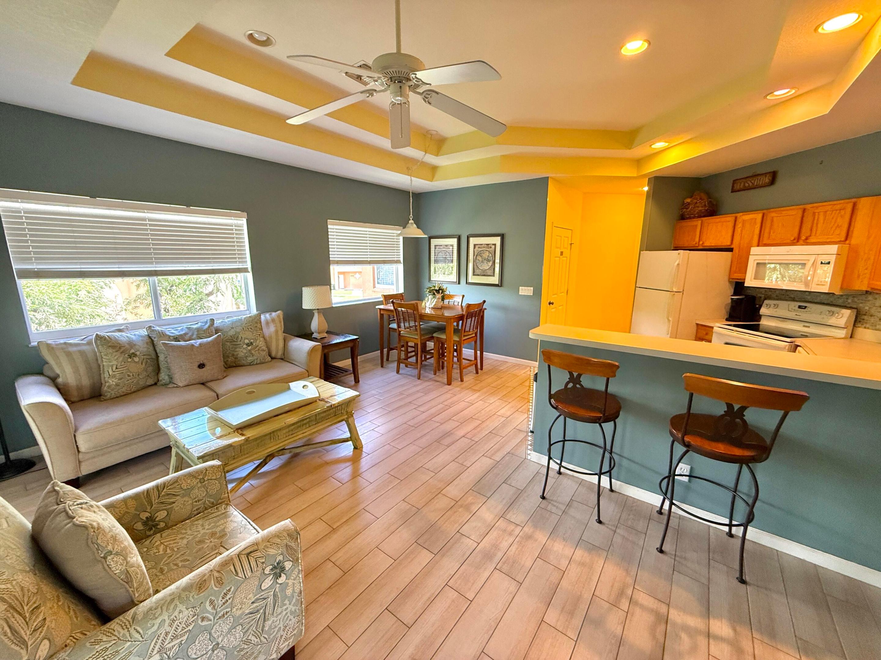 CASTLE PINES CONDOMINIUM - Residential Lease